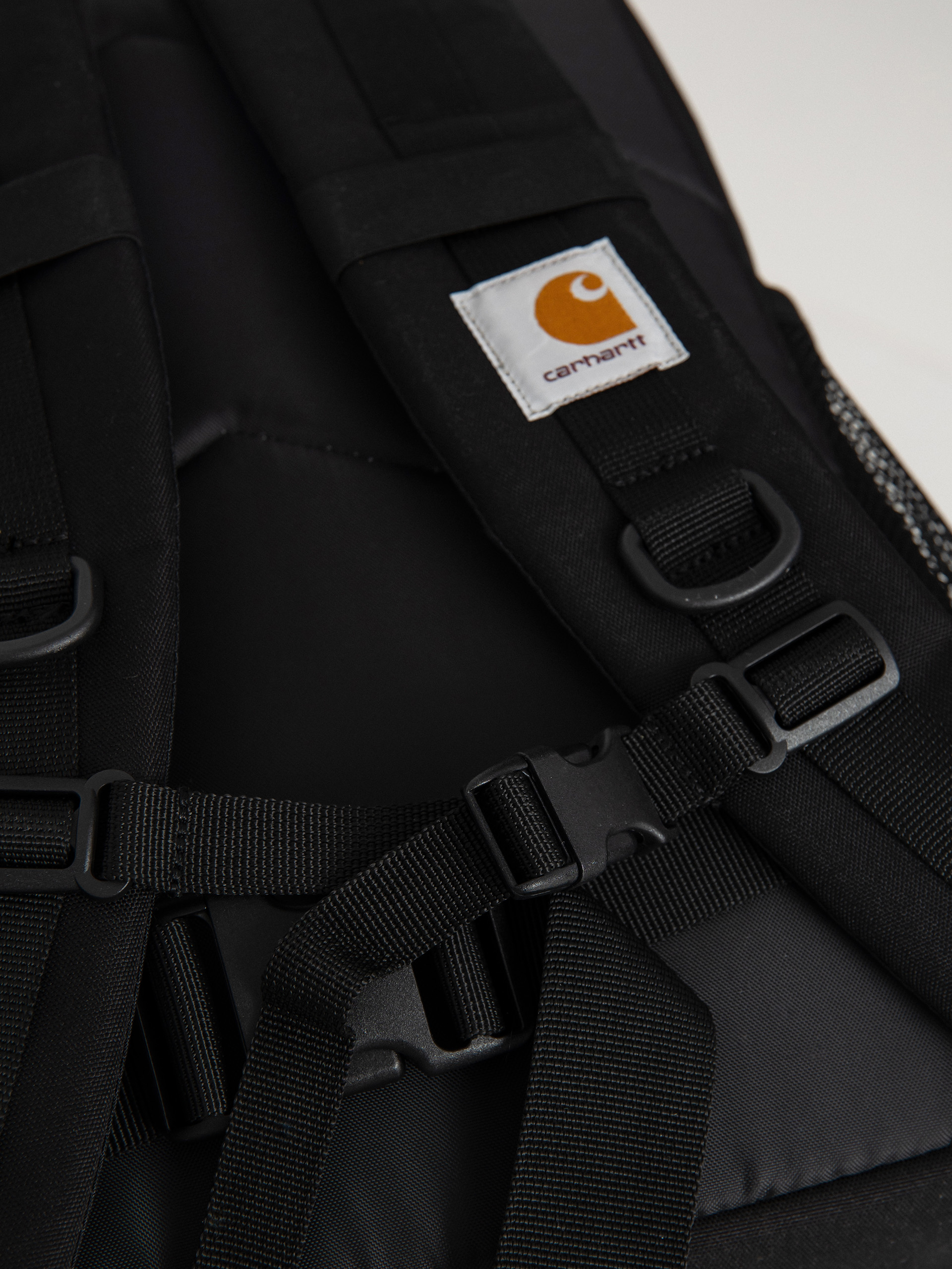 Carhartt WIP Kickflip Backpack (black)