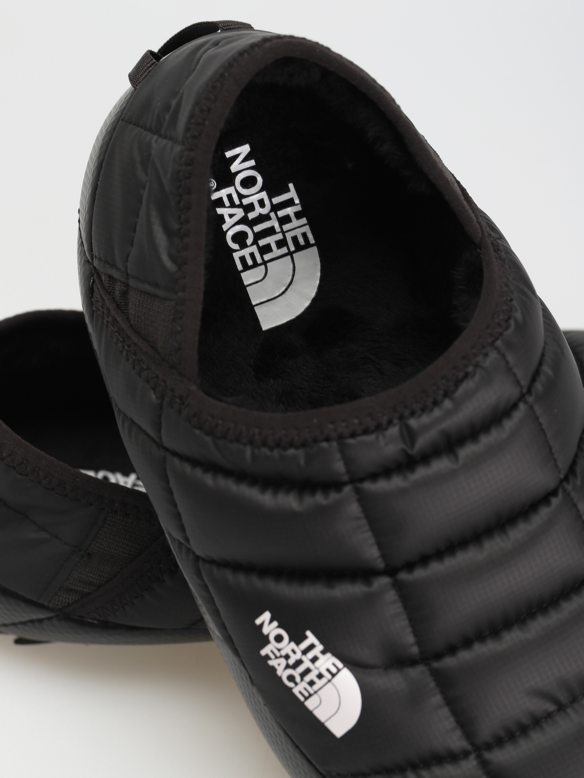 The North Face Thermoball Traction Mule V Shoes Wmn (tnf black/tnf black)