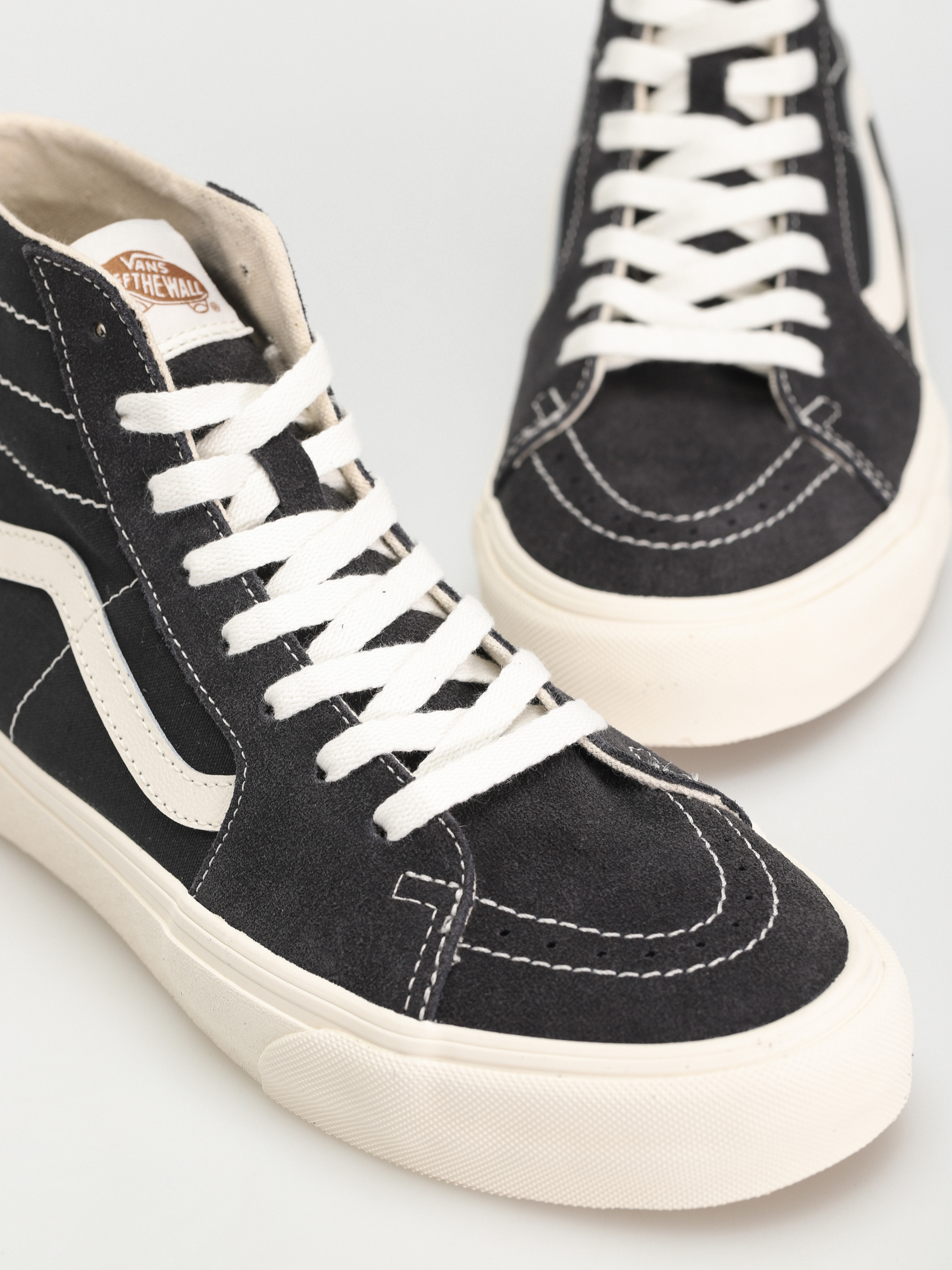 Vans Sk8 Hi Tapered VR3 Schuhe (raven/marshmallow)