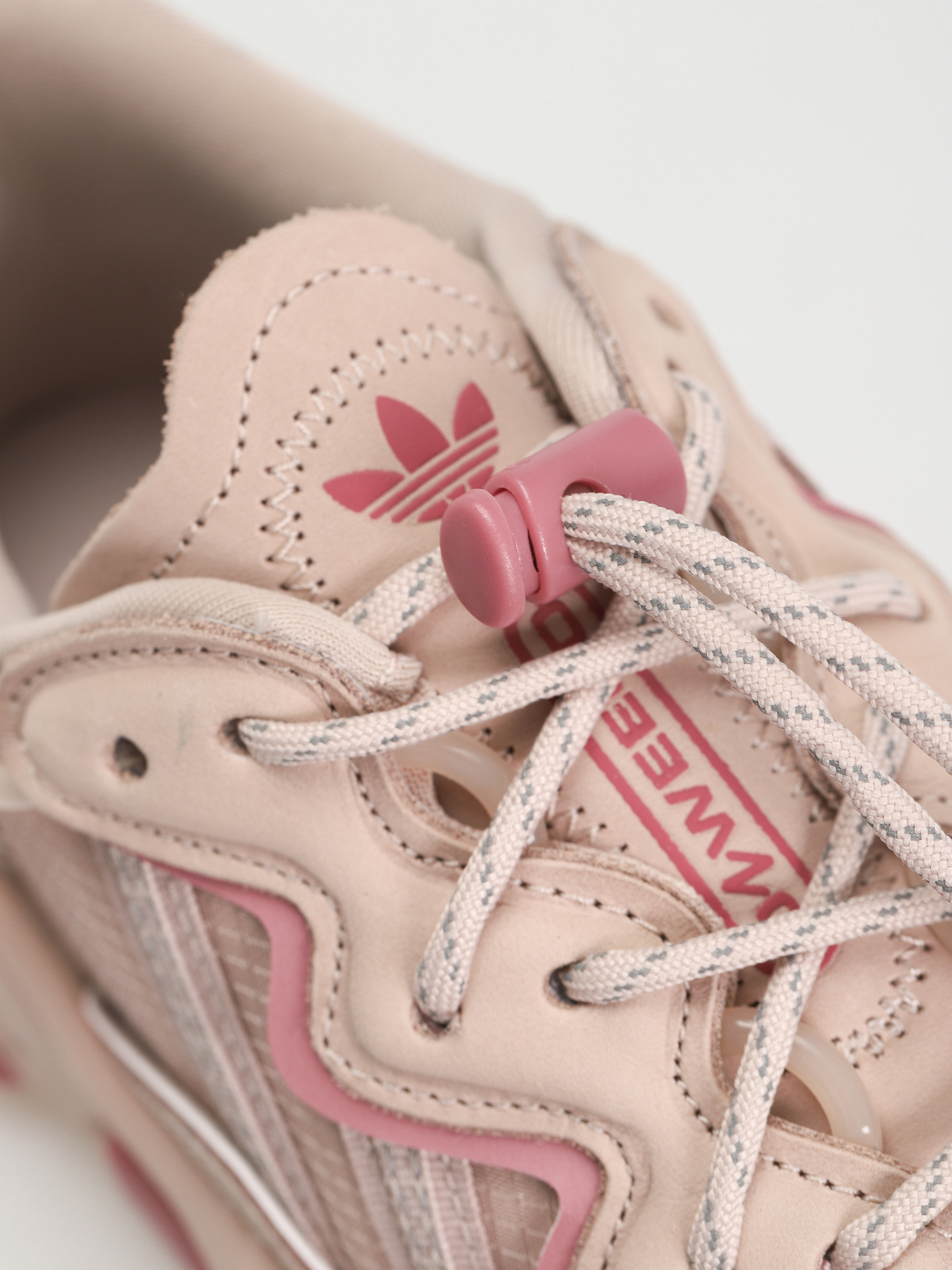 adidas Originals Ozweego Schuhe Wmn (wontau/pnkstr/wontau)