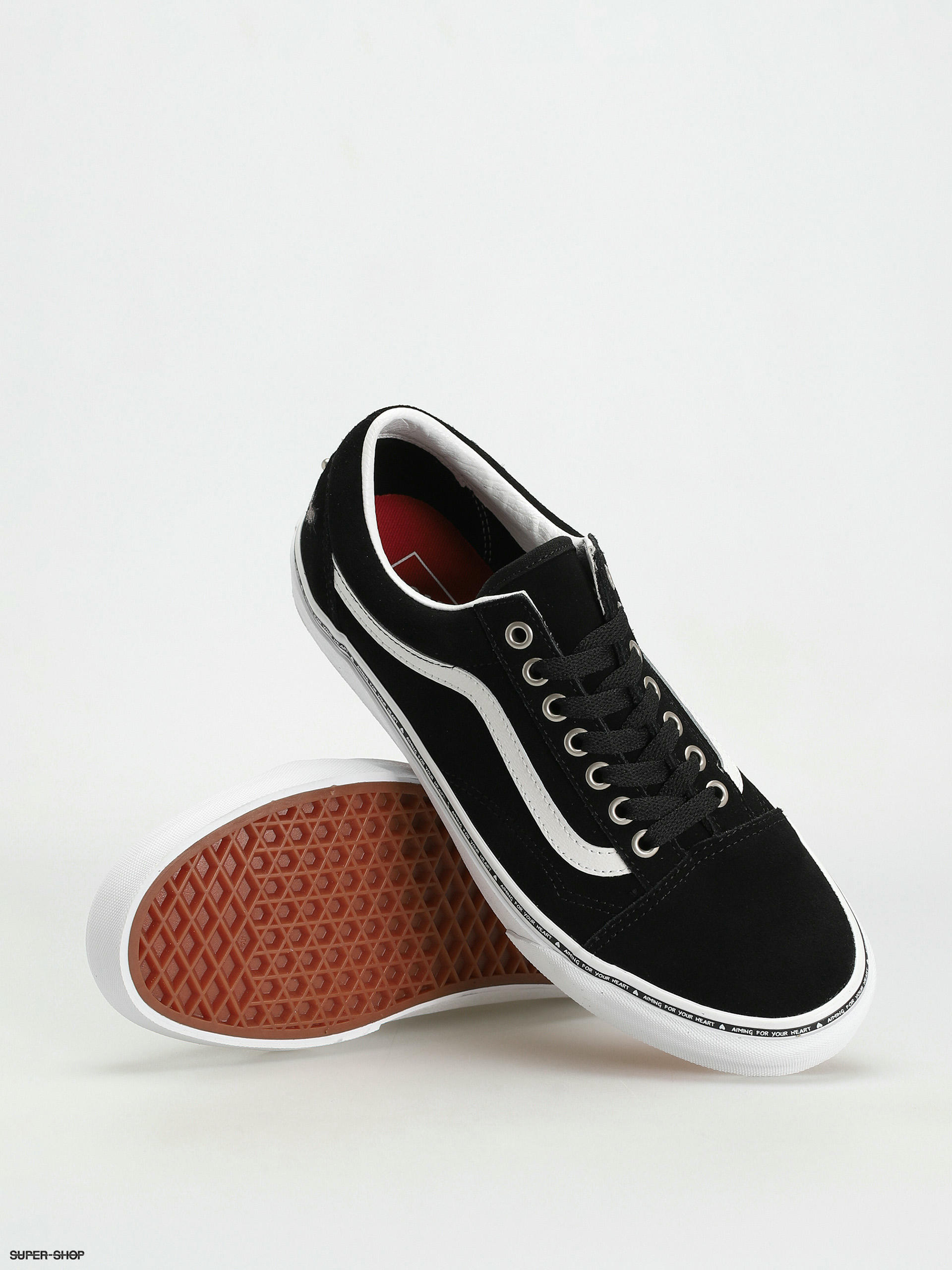 Vans old skool hotsell black and white cheap