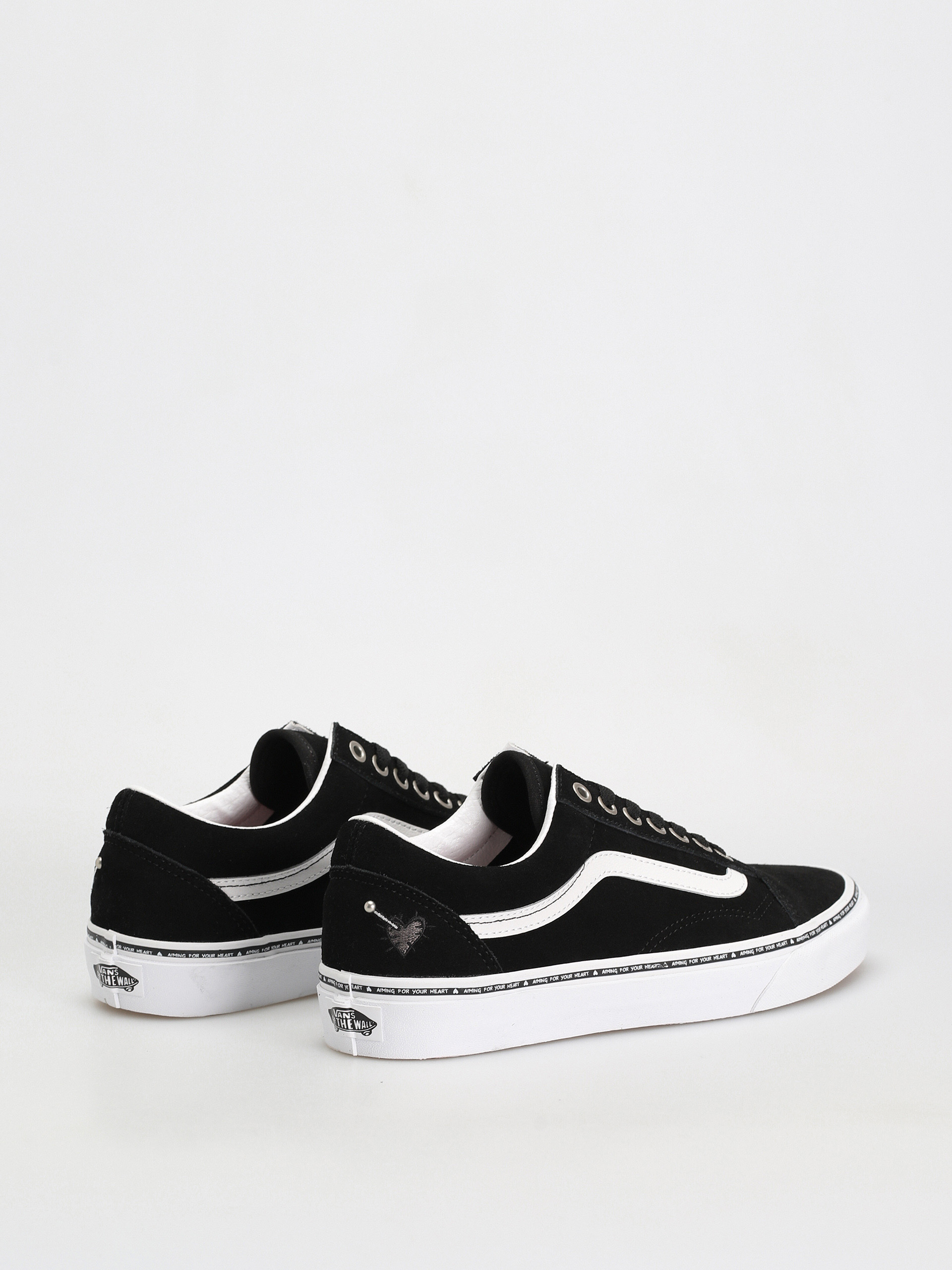 Vans Old Skool Shoes (aiming 4 your heart black/white)