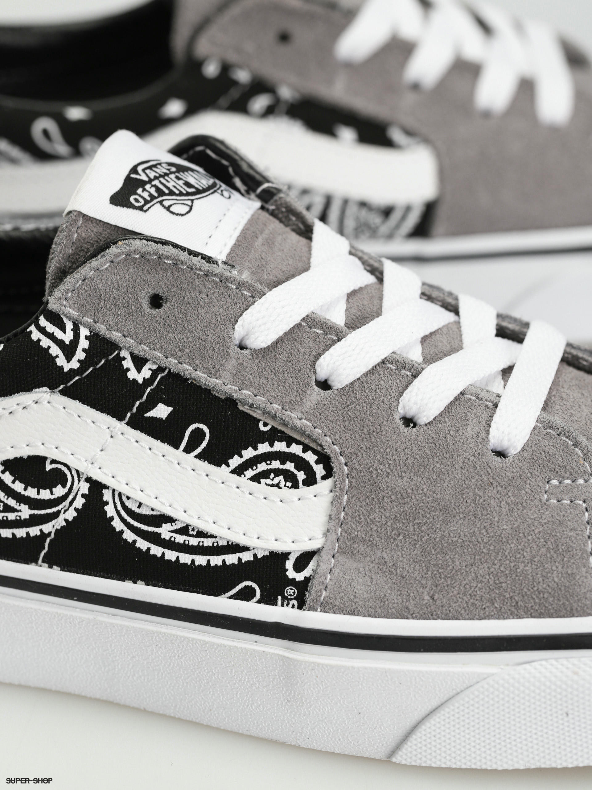 Grey and white low top vans hotsell