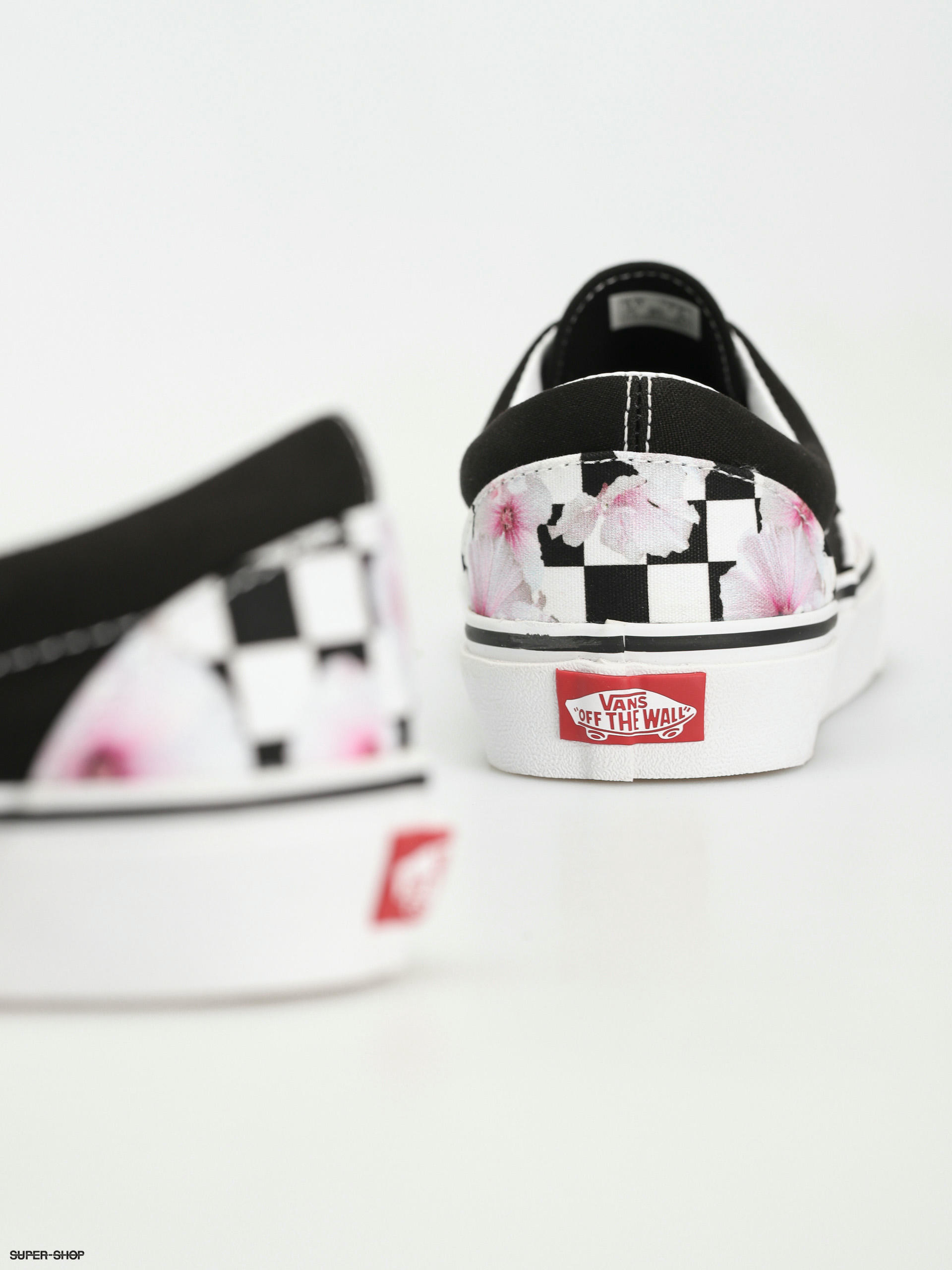 Vans pink clearance and black checkerboard