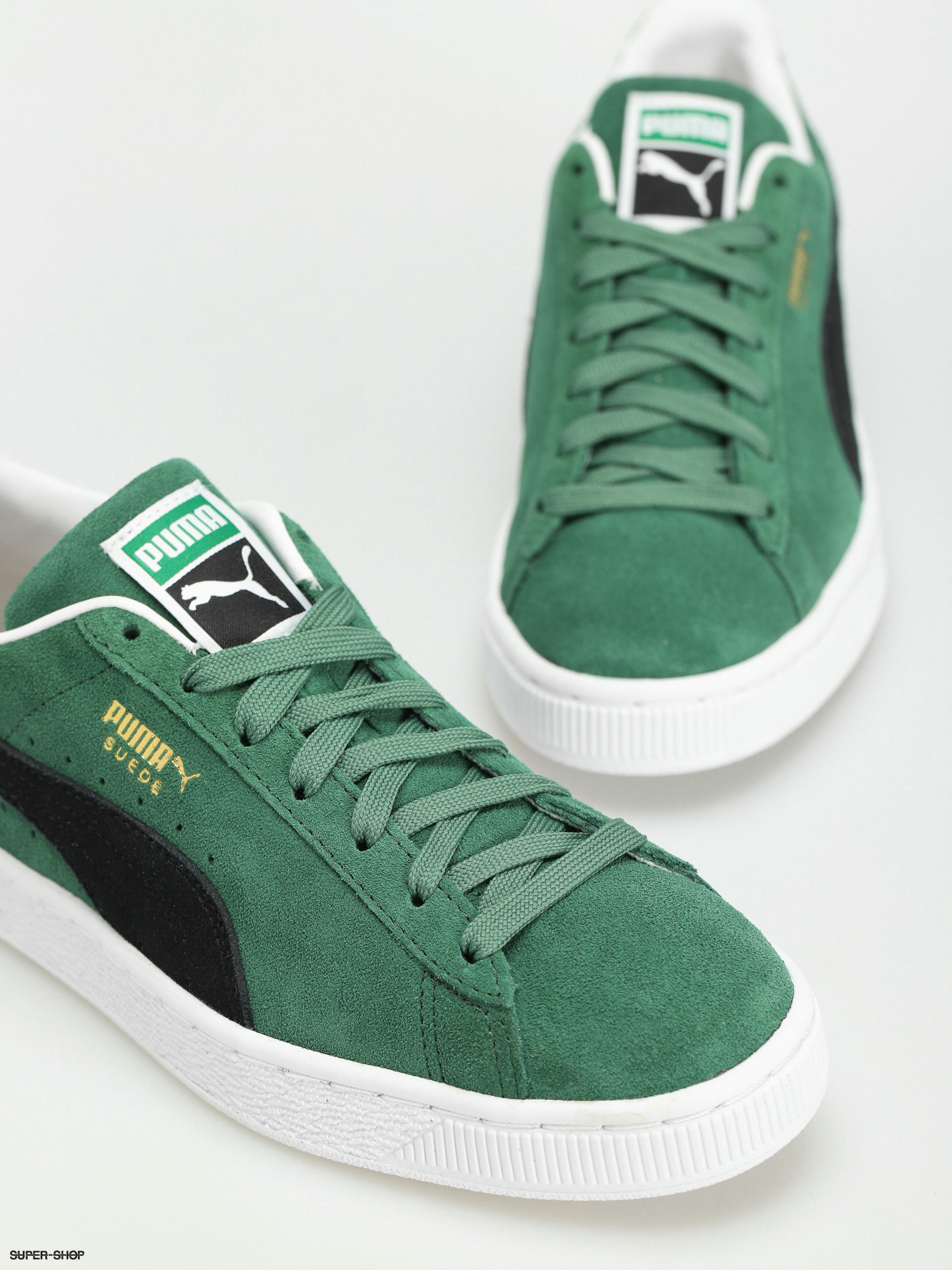 Blue and sale green puma suedes