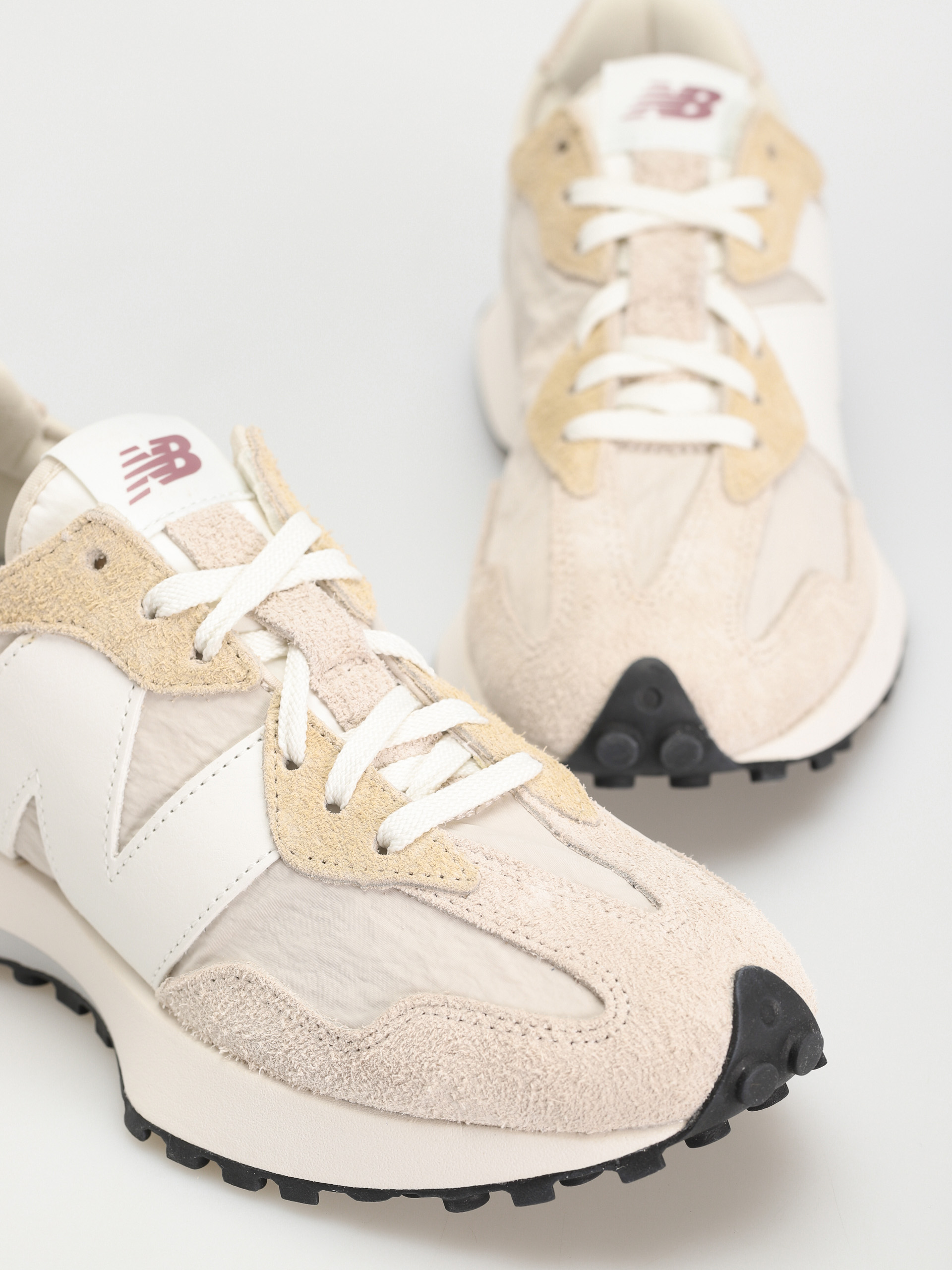 New Balance 327 Shoes (turtledove)