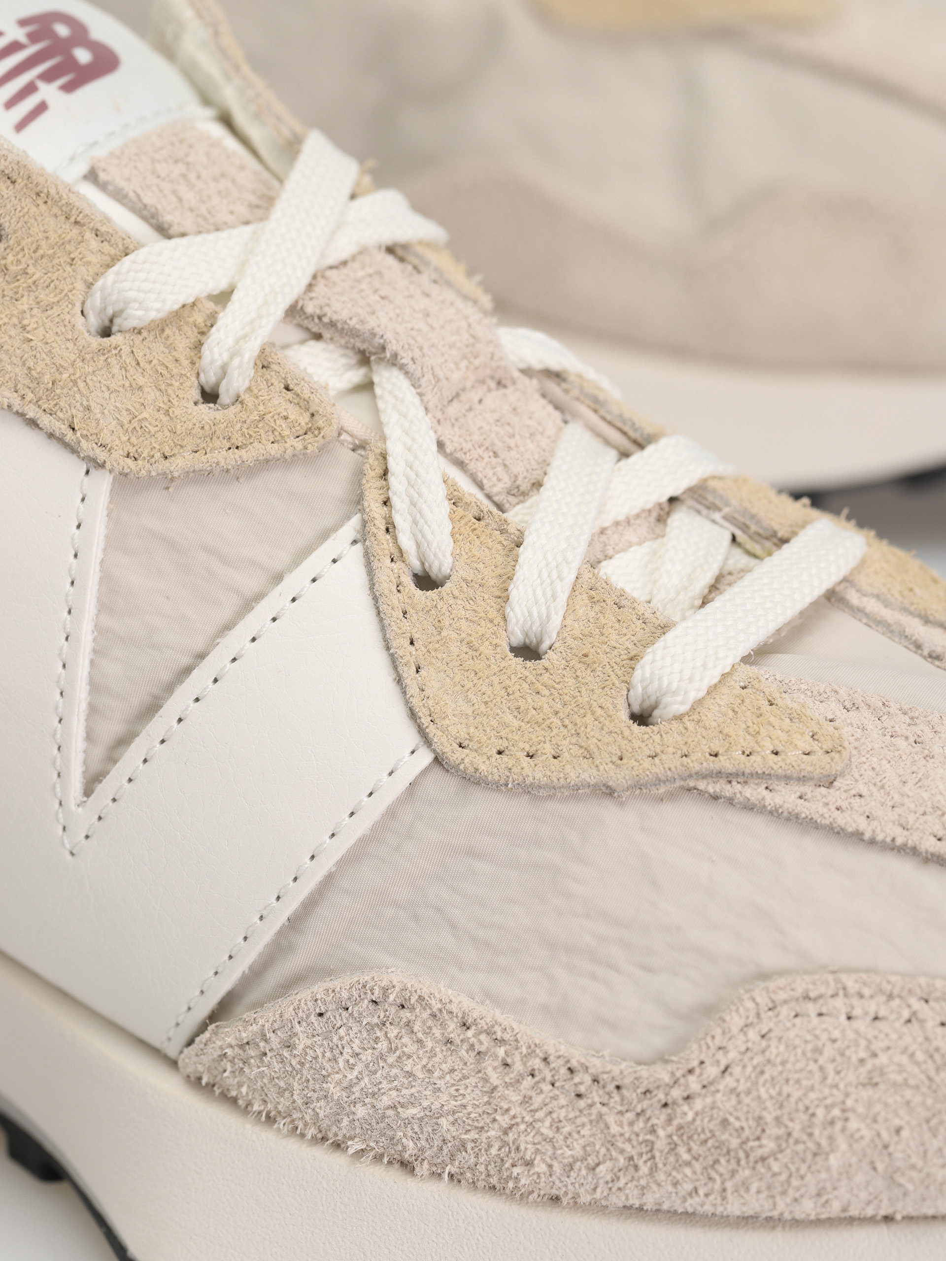 New Balance 327 Shoes (turtledove)