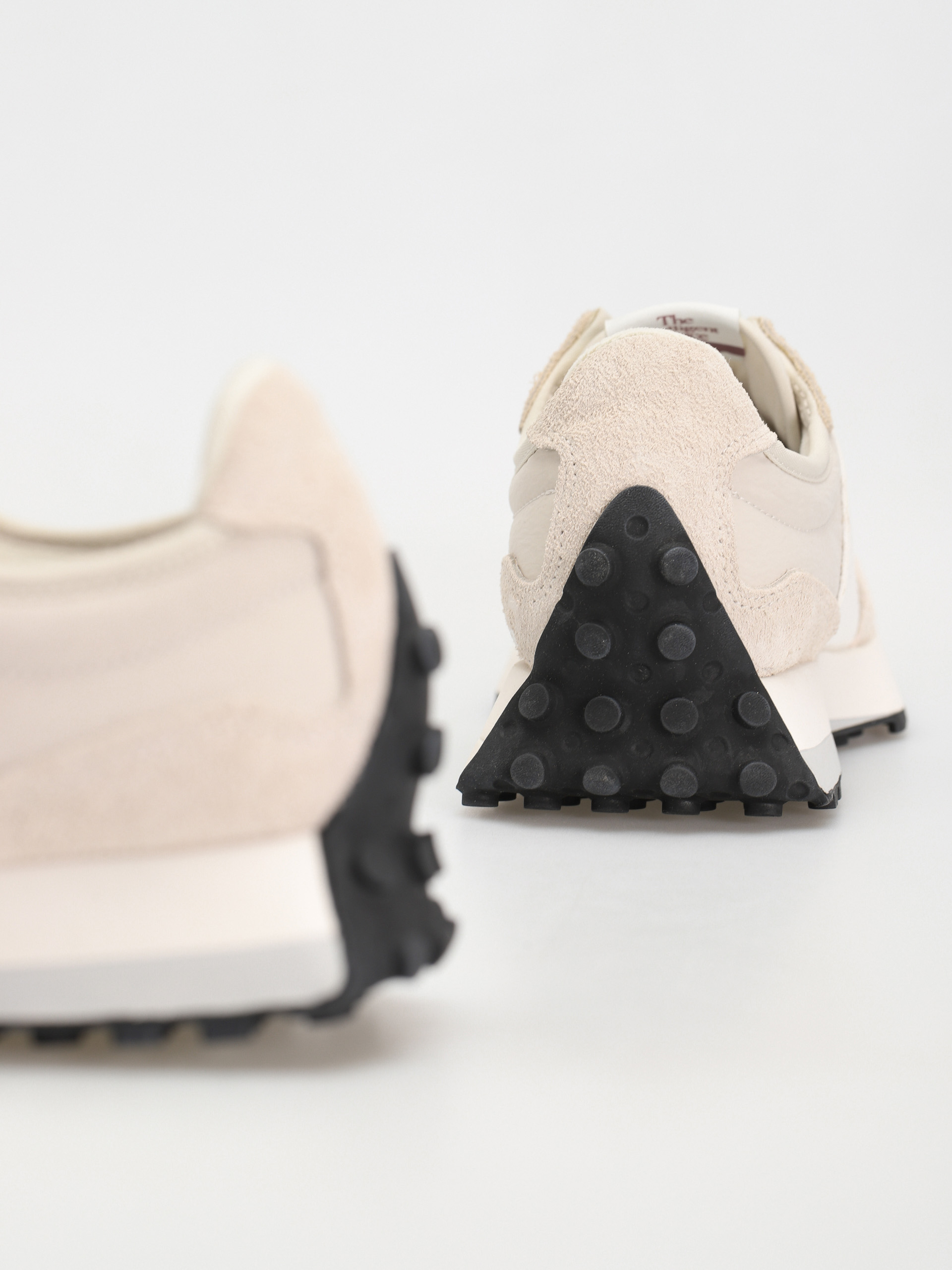 New Balance 327 Shoes (turtledove)