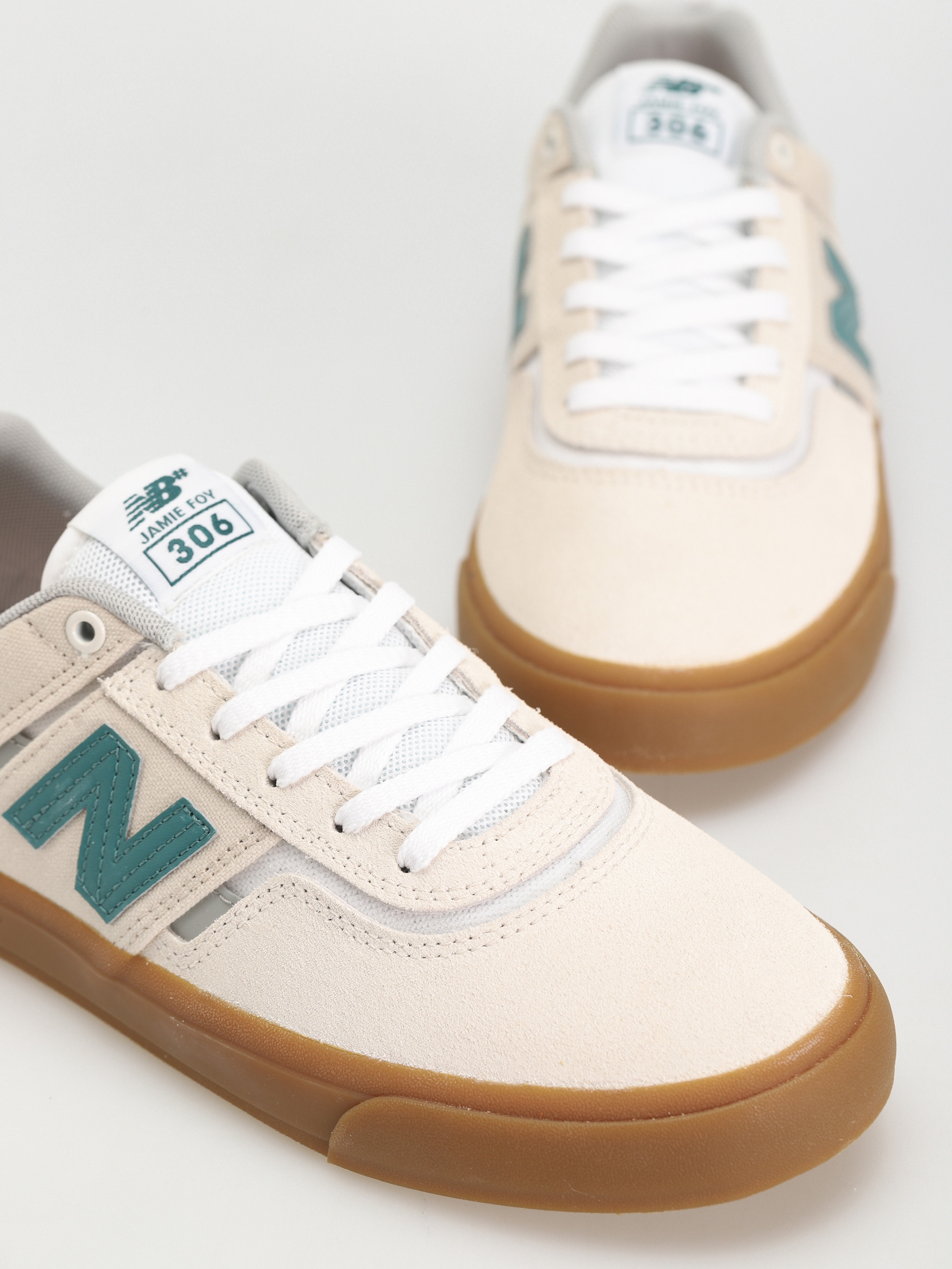 New Balance 306 Shoes (sea salt)