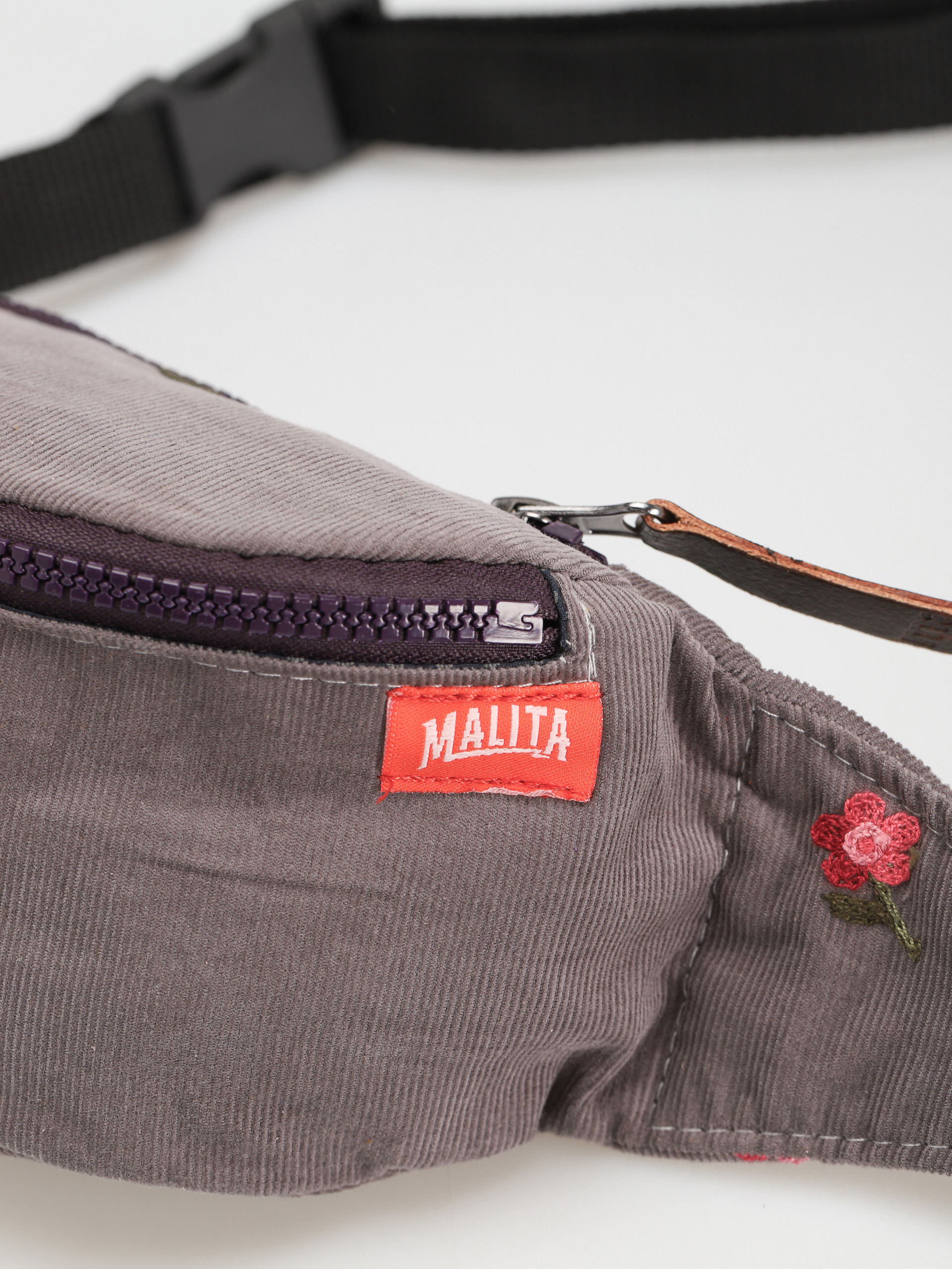 Malita Cord Bum bag (grey flowers)