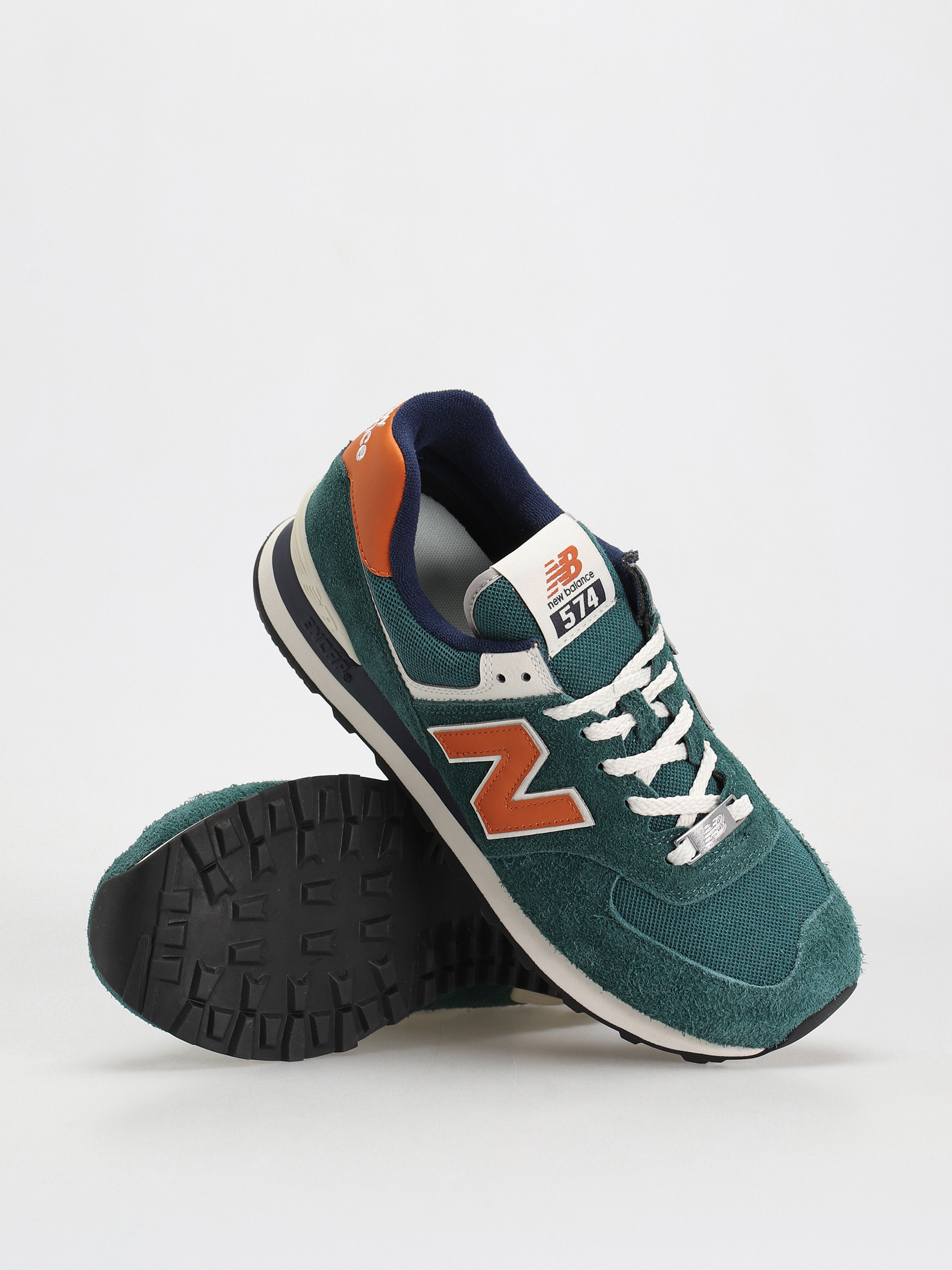 New Balance 574 Shoes (brown)