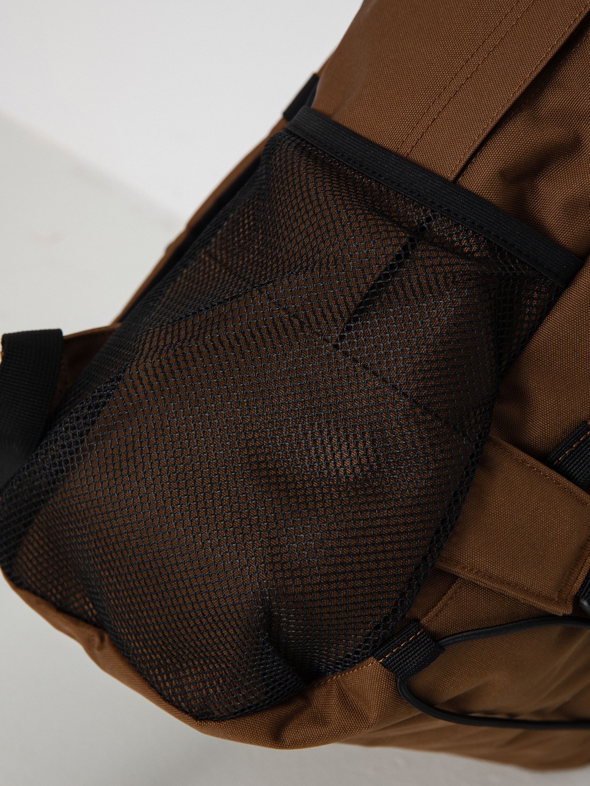 Carhartt WIP Kickflip Backpack (tamarind)
