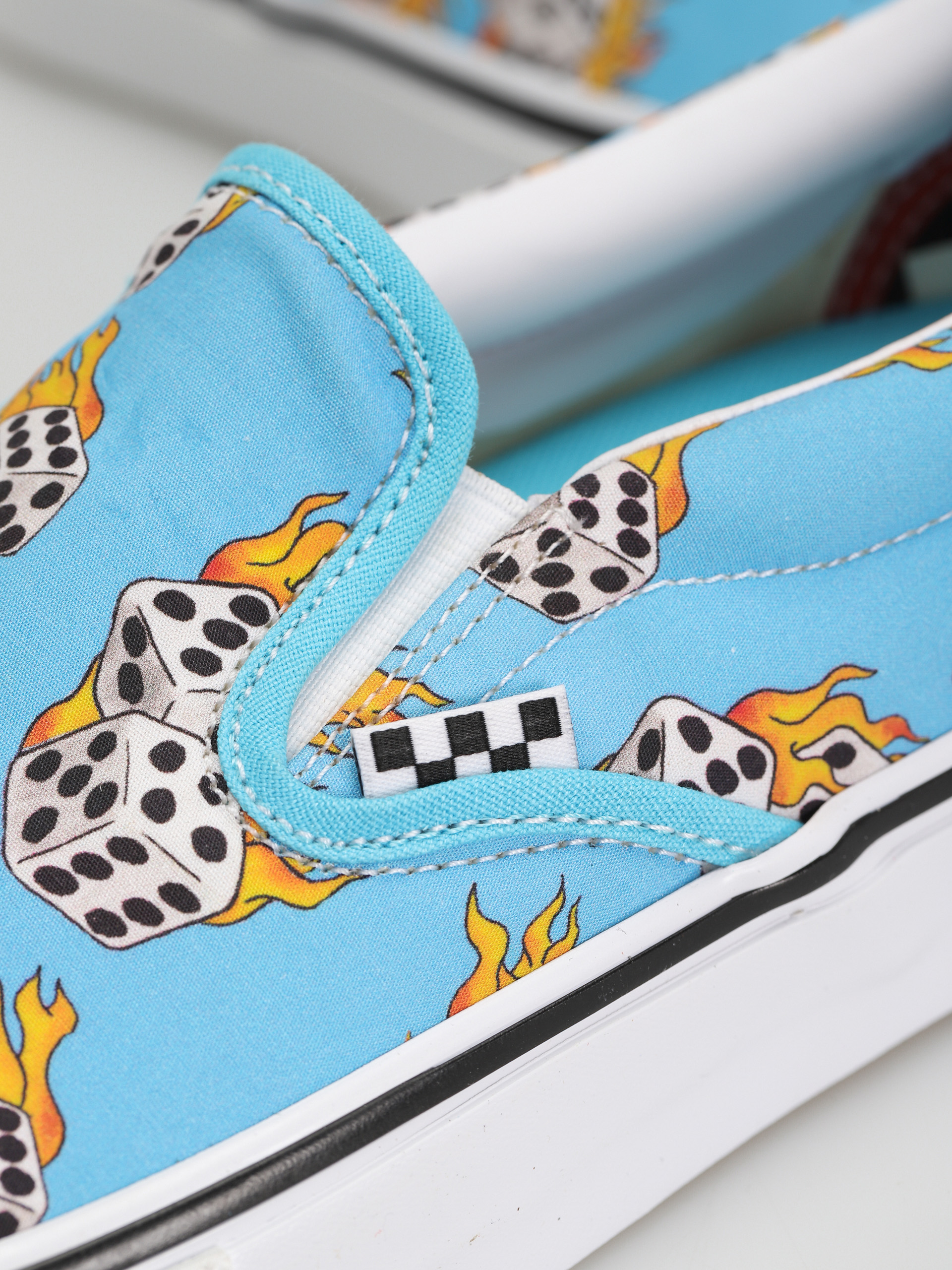 Vans Skate Slip On Shoes (synth blue)