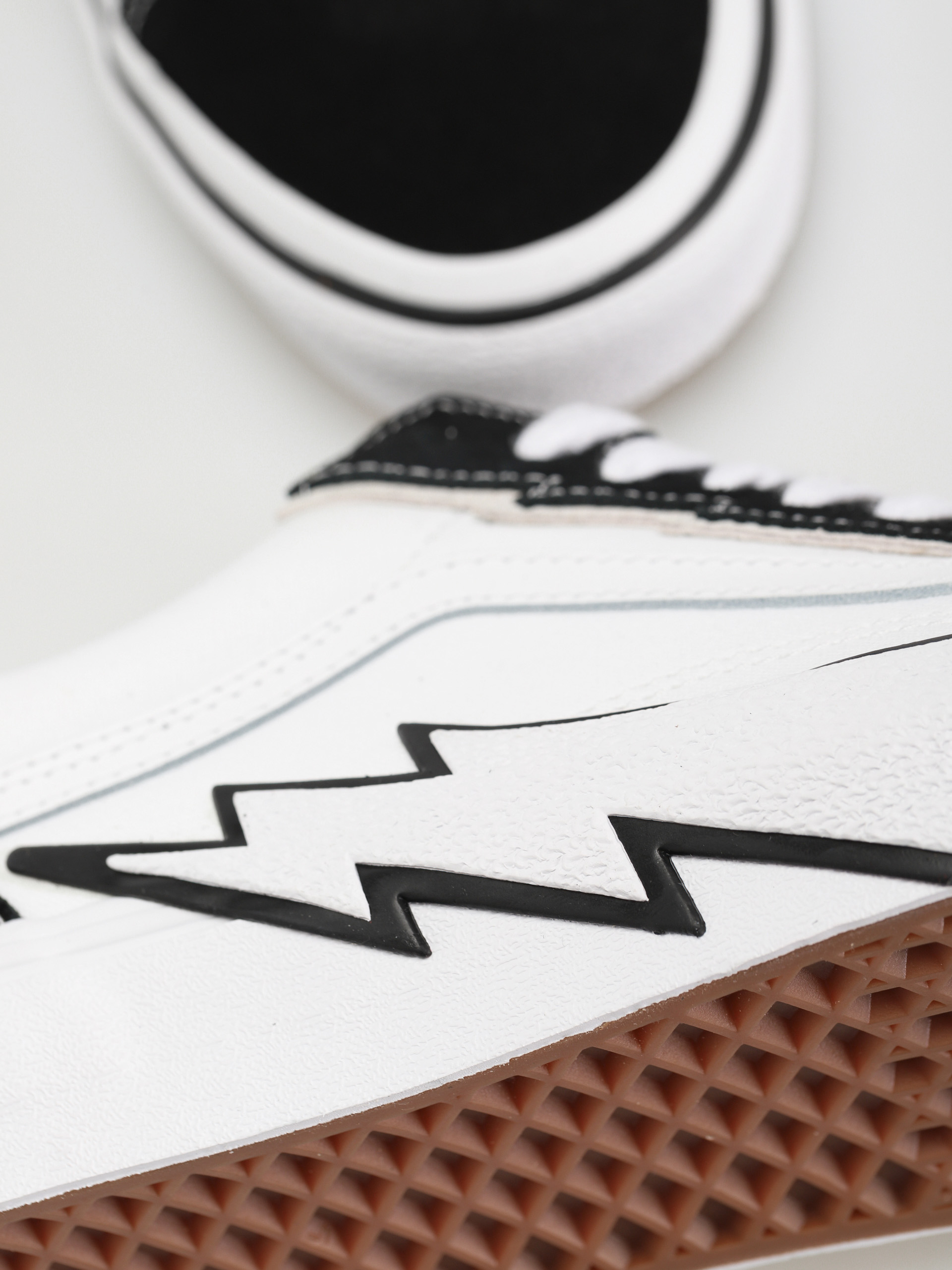 Vans Old Skool Bolt Shoes (2 tone black/true white)