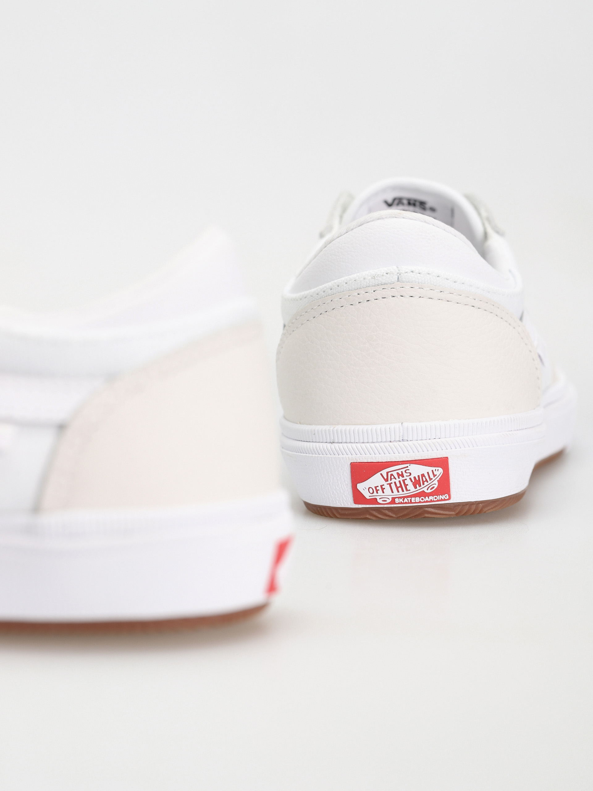 Vans Gilbert Crockett Schuhe (leather white/white)