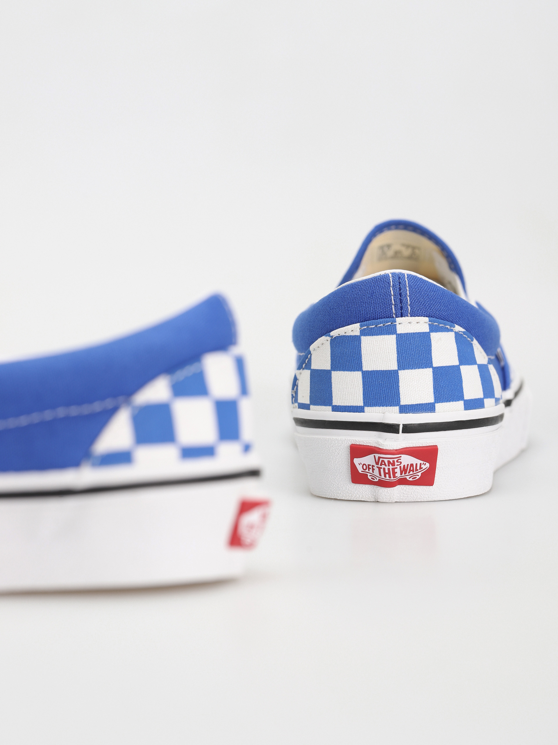 Vans Classic Slip On Schuhe (color theory checkerboard dazzling blue)