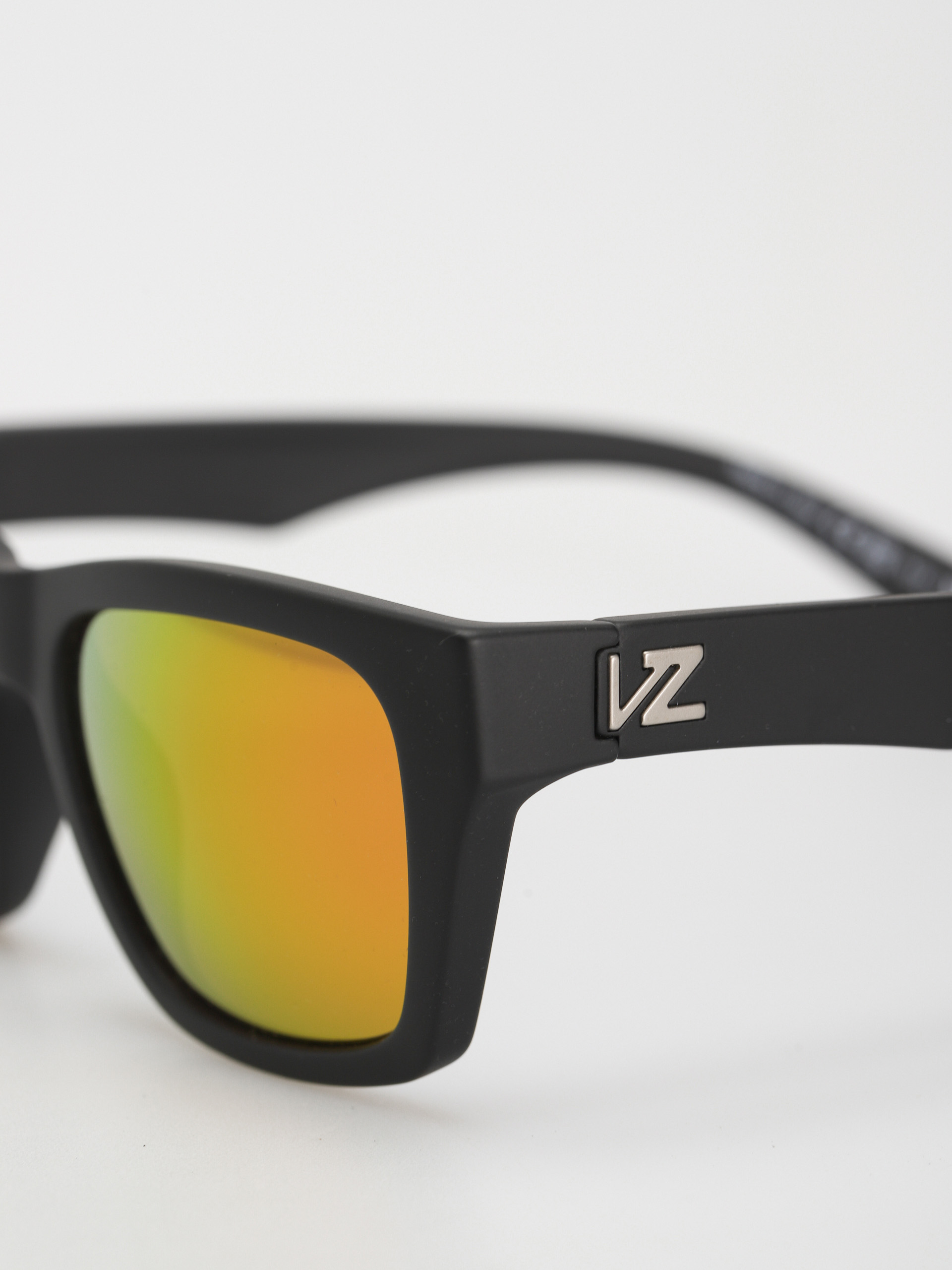 Von Zipper Mode Sunglasses (black/lunar chrome)