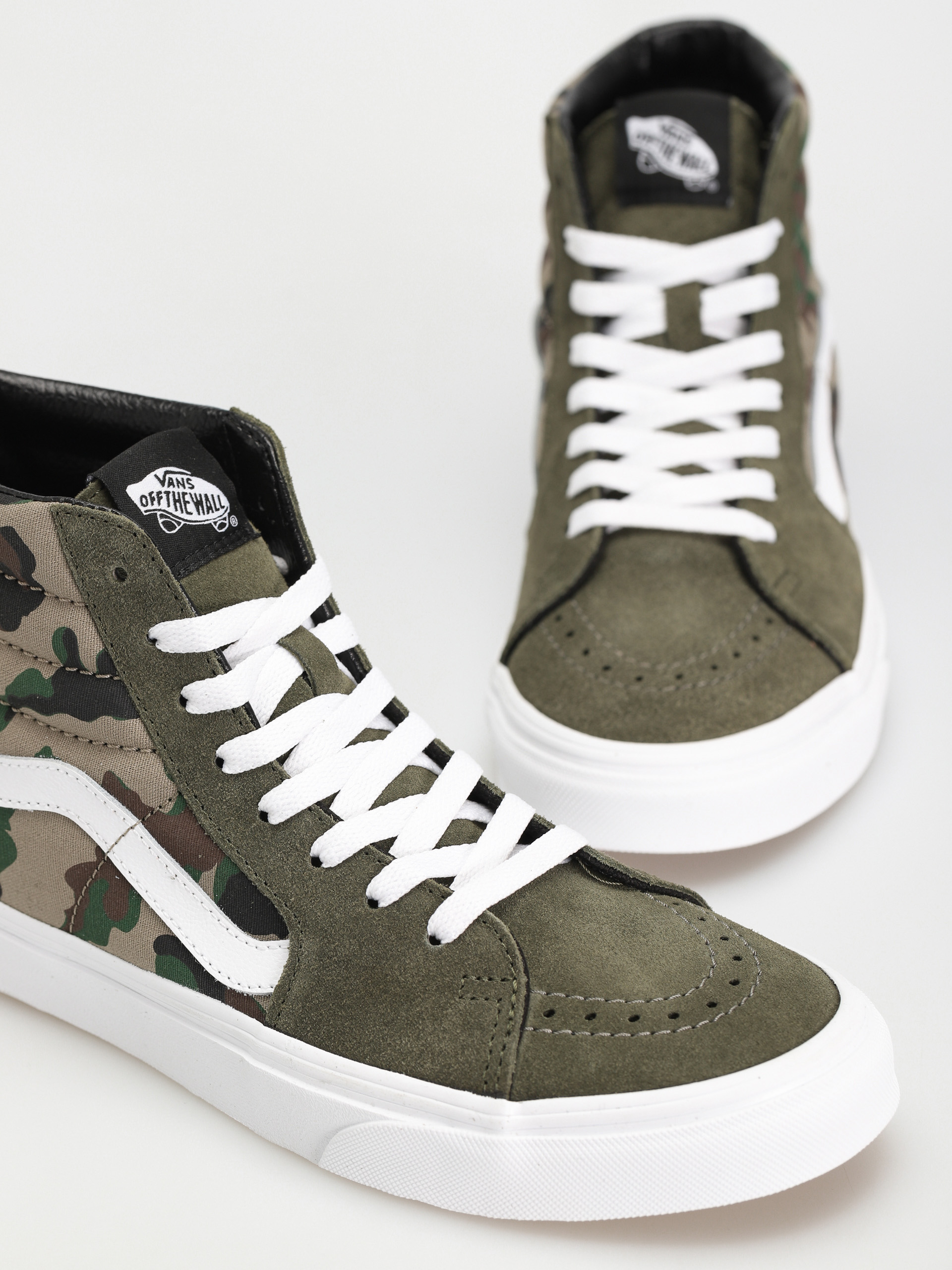 Vans Sk8 Hi Shoes (camo olive/white)