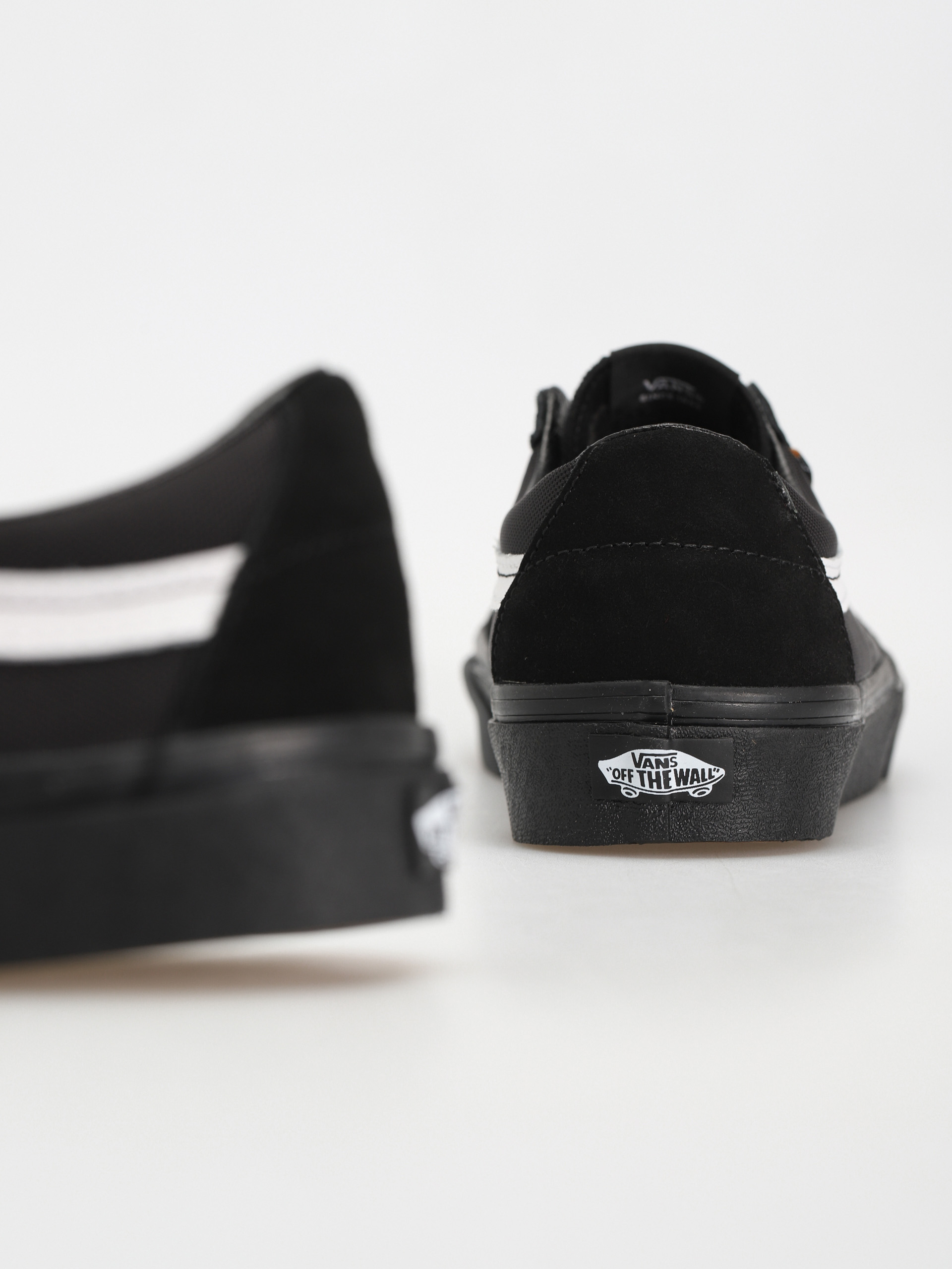 Vans Sk8 Low Shoes (cordura black)