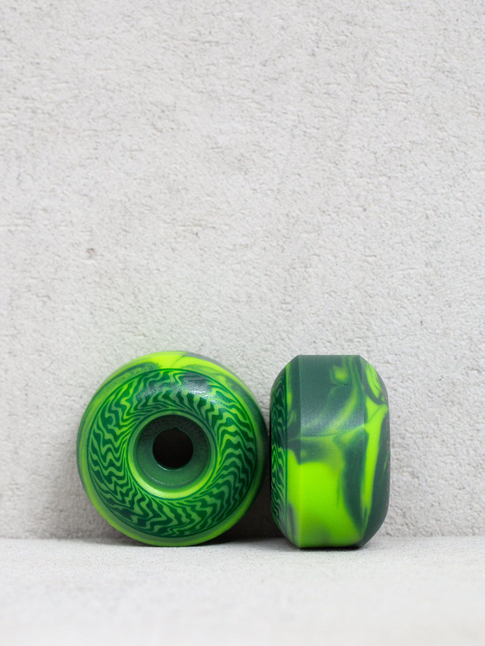 Spitfire F4 99D Swirled Classic Wheels (green)