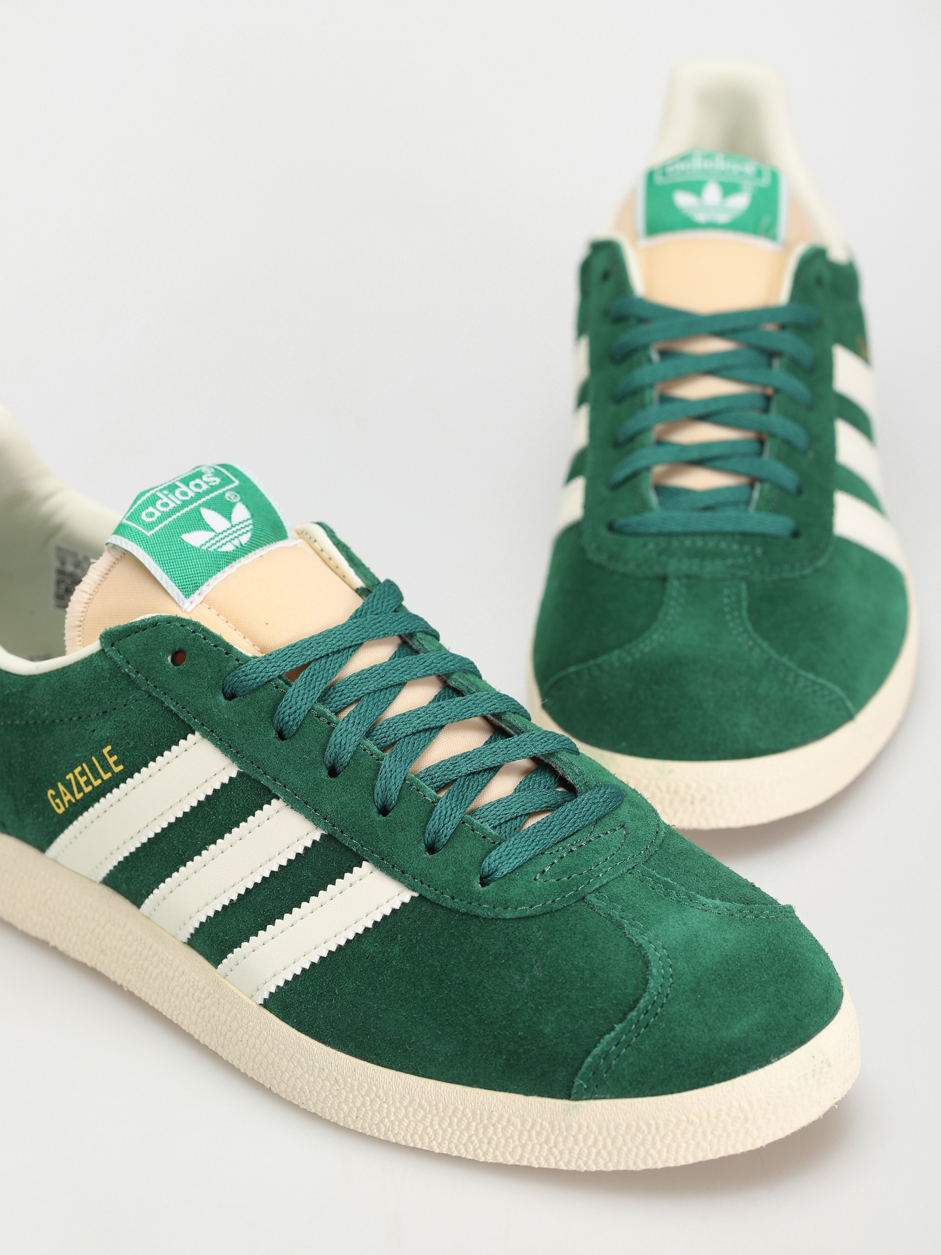 adidas Originals Gazelle Shoes (drkgrn/owhite/cwhite)