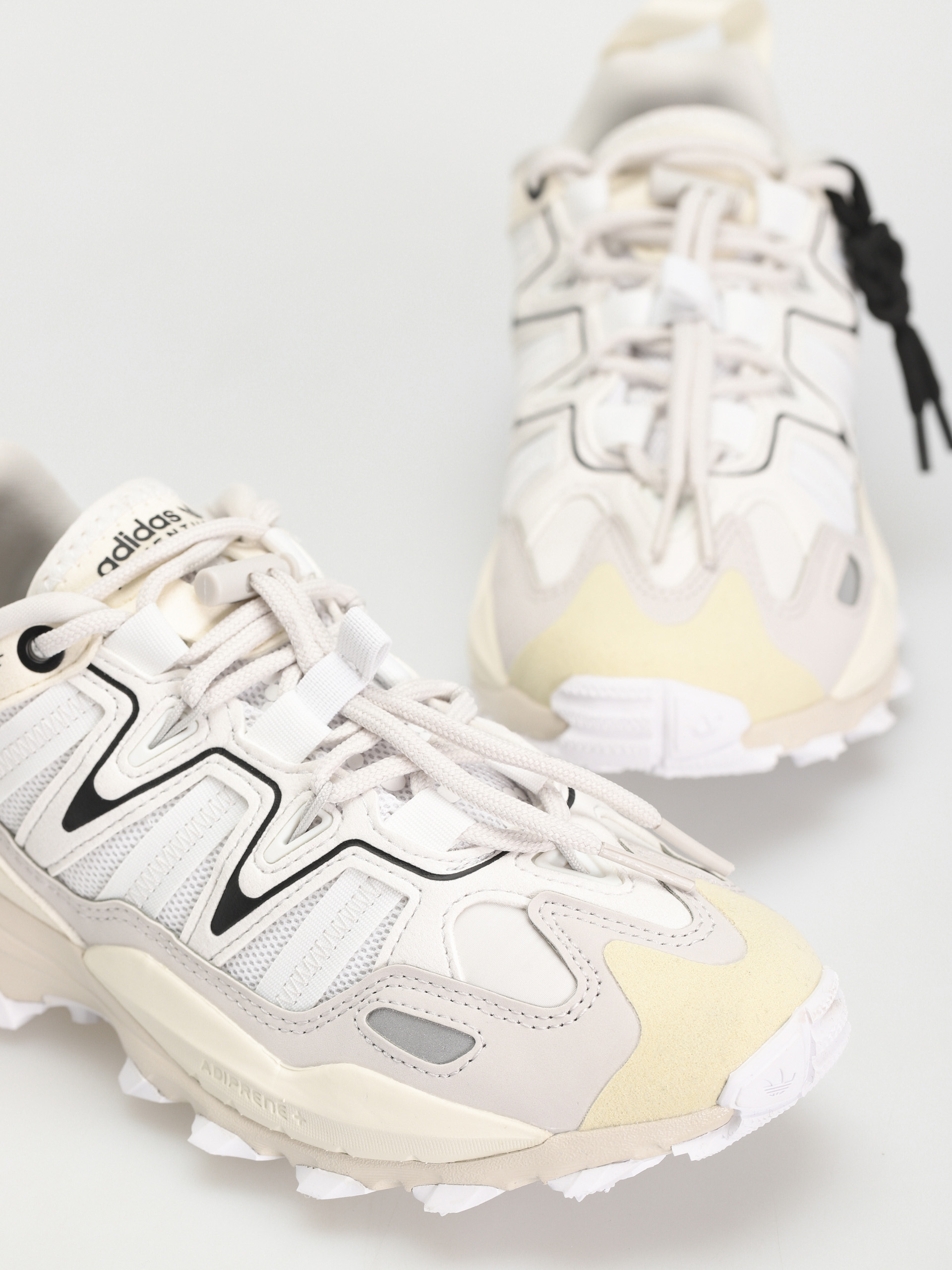 adidas Originals Hyperturf Shoes Wmn (greone/ftwwht/owhite)