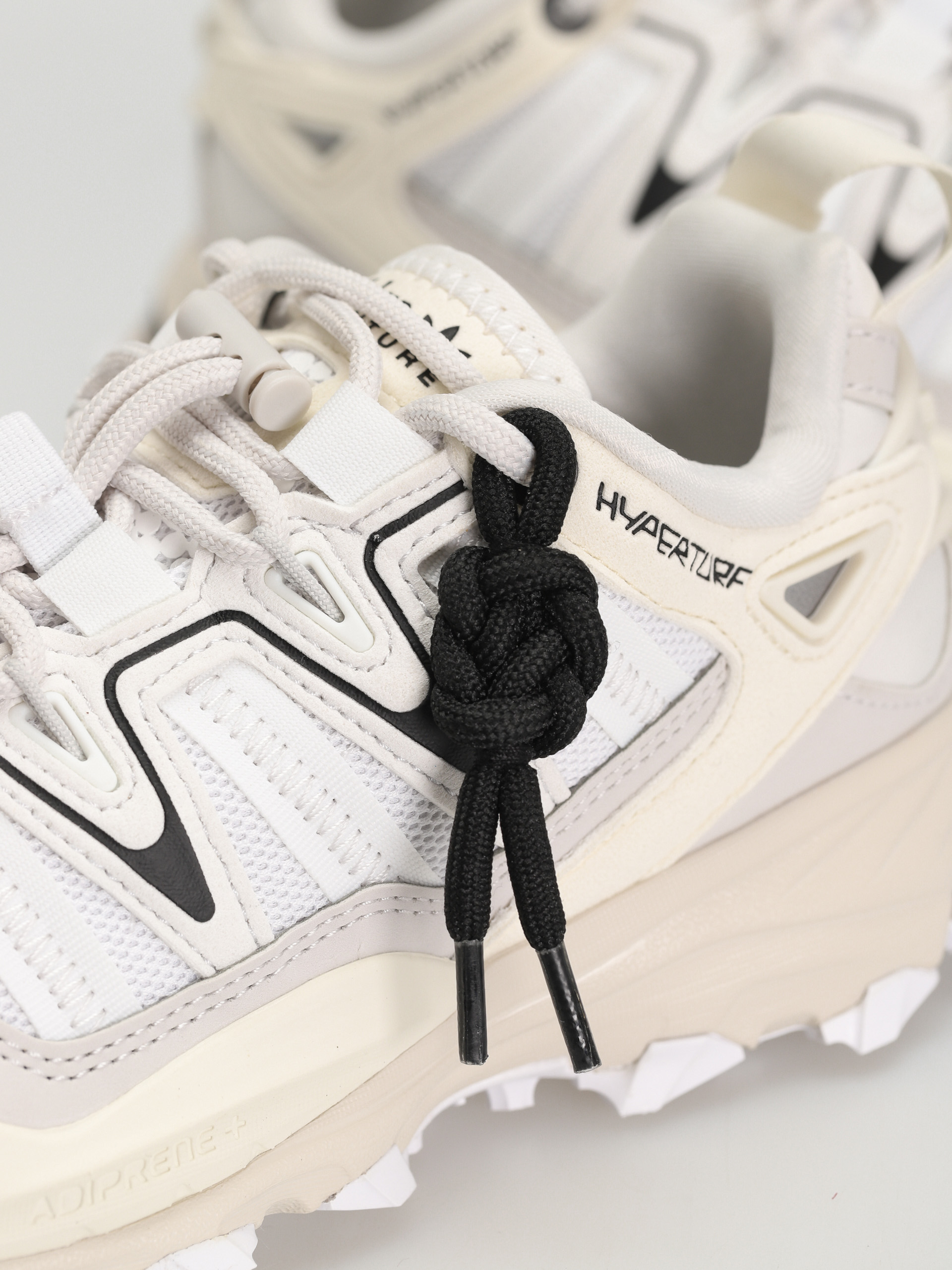 adidas Originals Hyperturf Schuhe Wmn (greone/ftwwht/owhite)