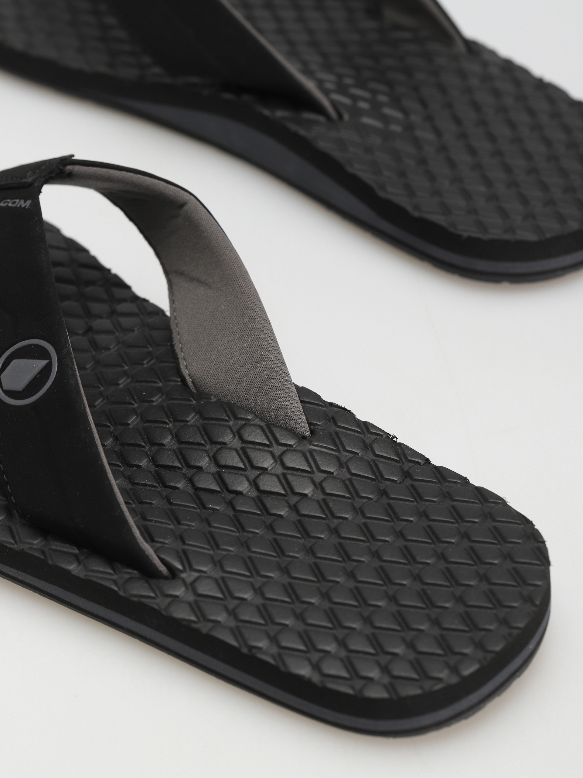 Volcom Eco Recliner 2 Flip Flops (black grey)