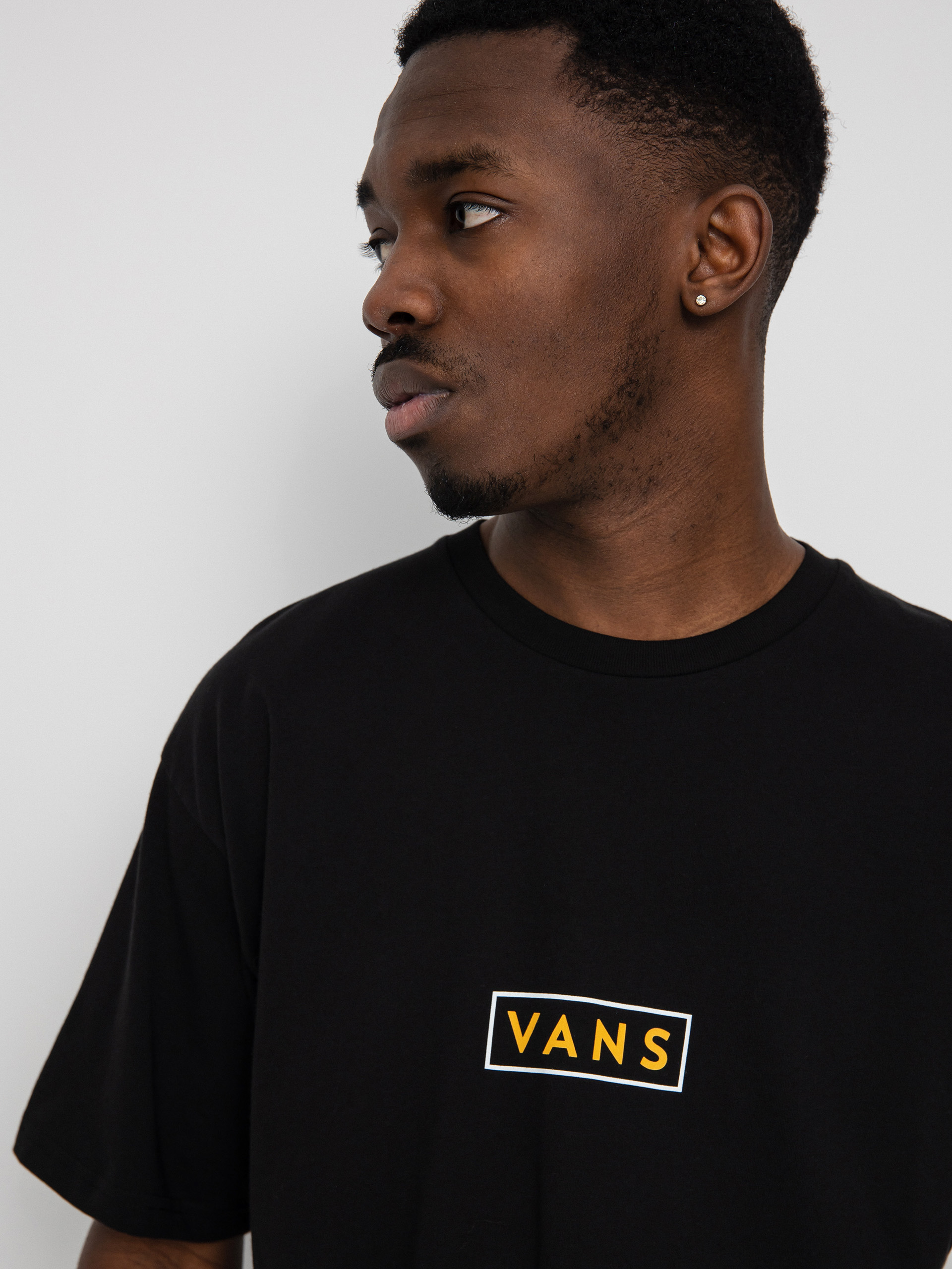 Vans Classic Easy Box T Shirt Blackwhiteold Gold 5466