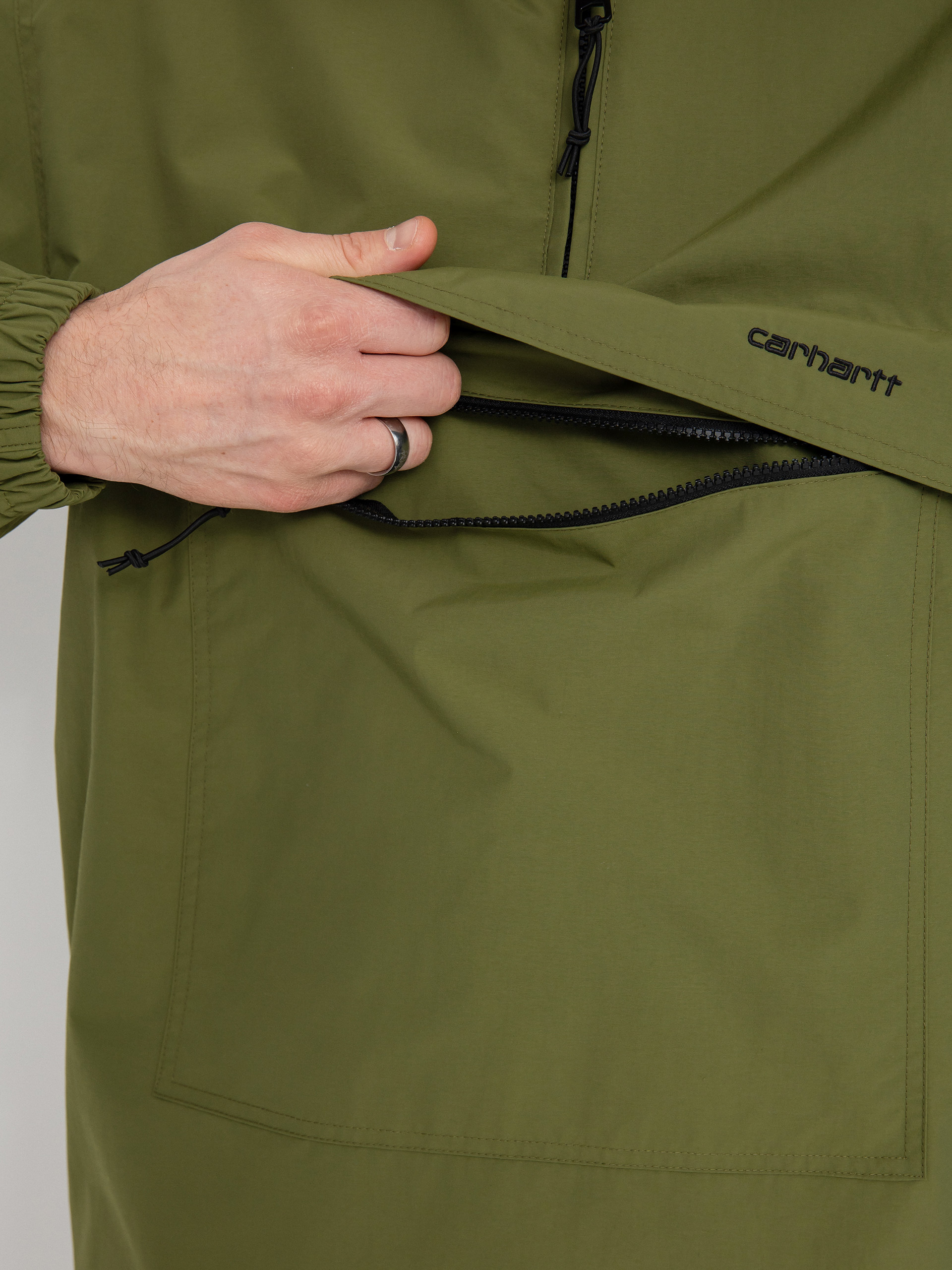 Carhartt WIP Windbreaker Jacket (kiwi/black)