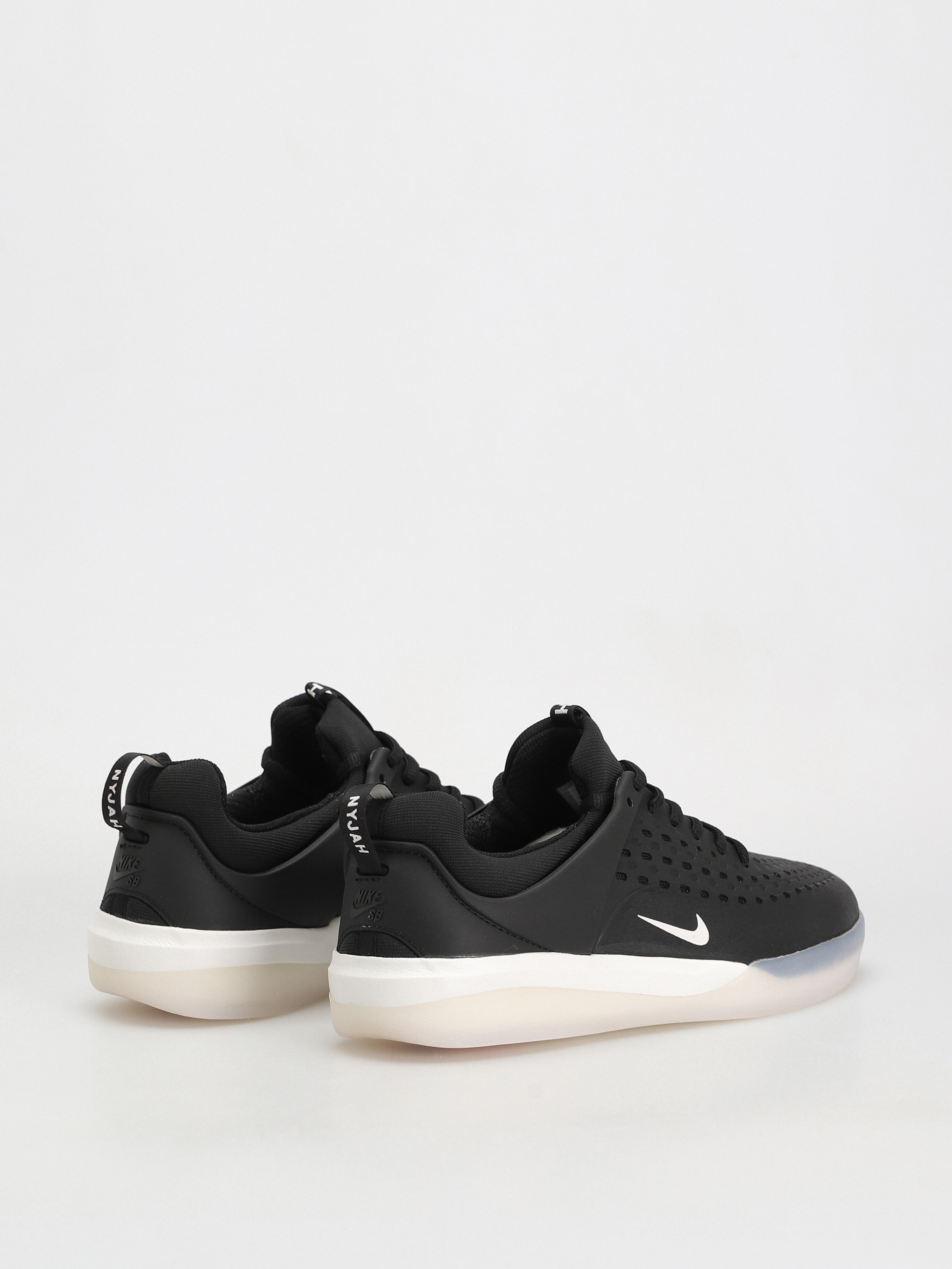 Nike SB Nyjah 3 Shoes (black/white black summit white)