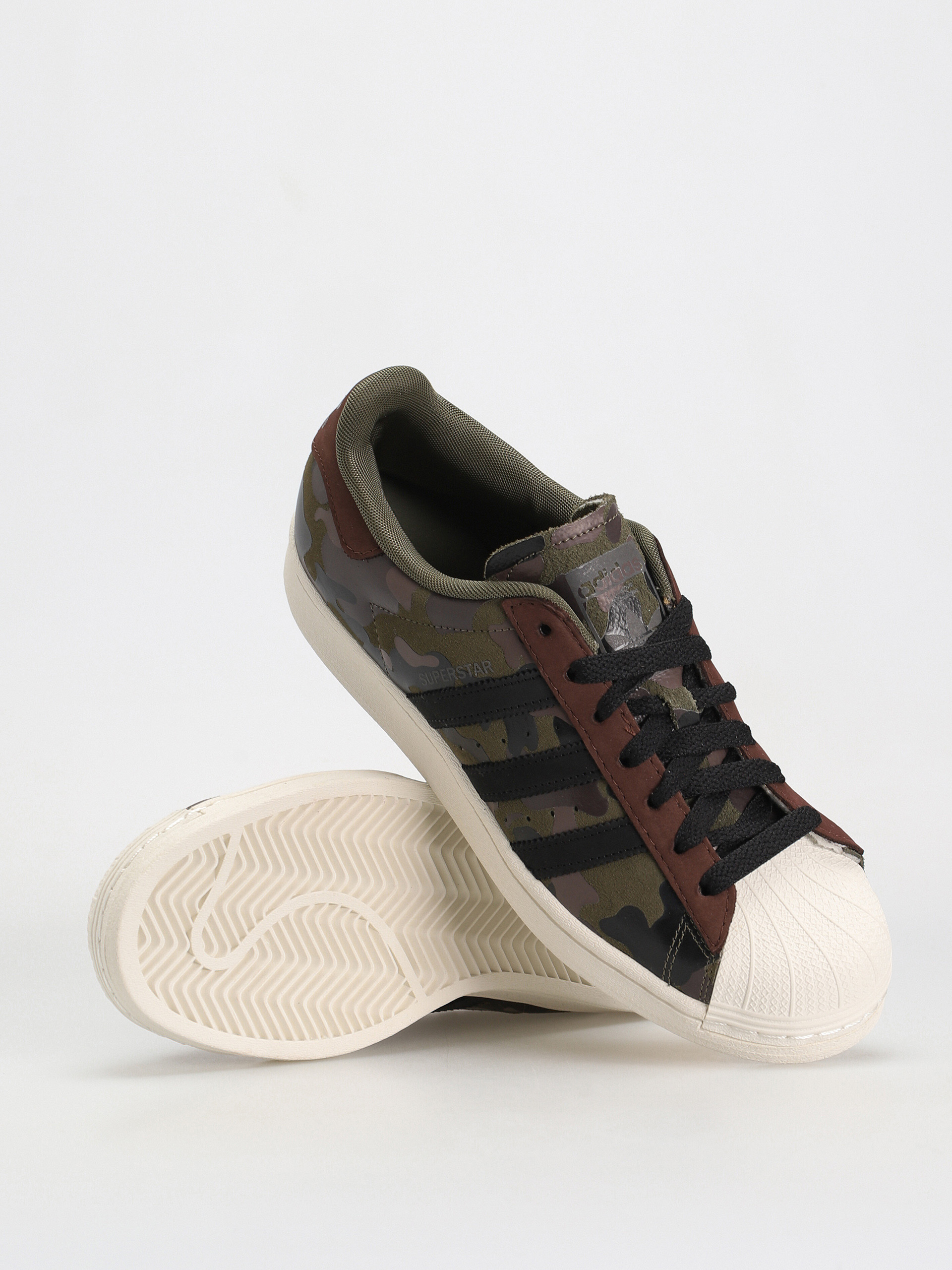 adidas Originals Superstar Shoes (olistr/mesa/ngtred)