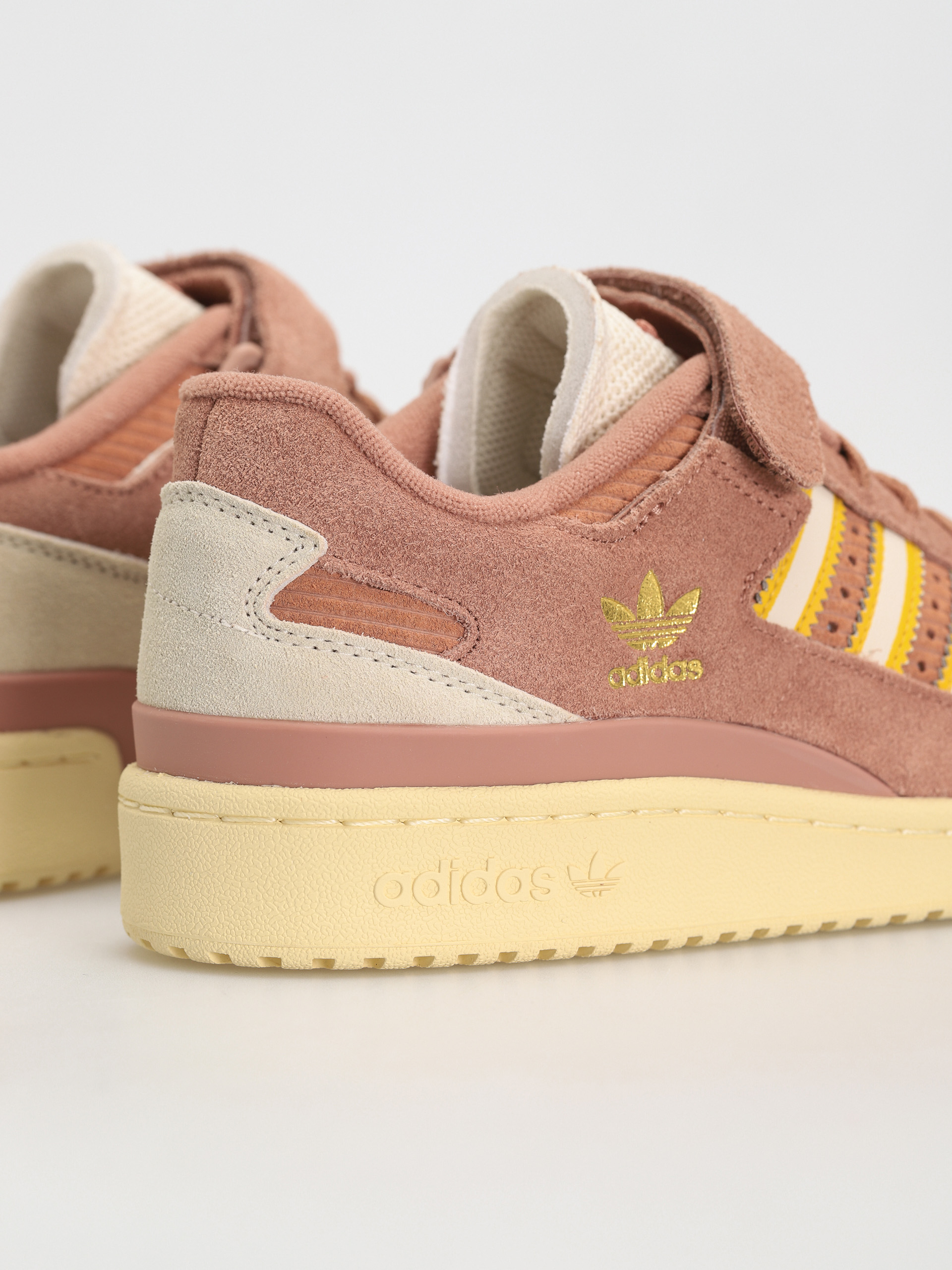 adidas Originals Forum 84 Low Shoes (clastr/cwhite/bogold)