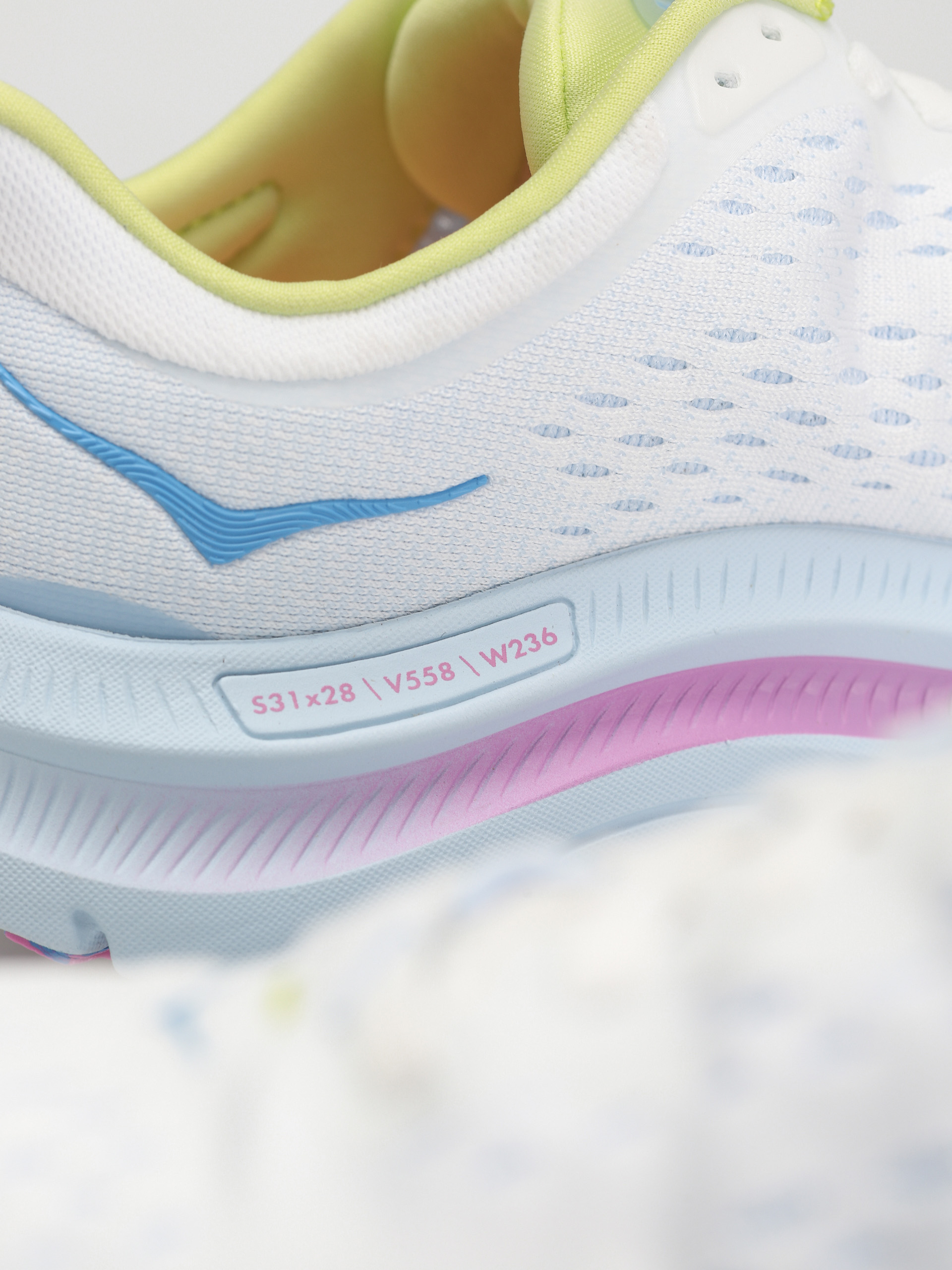 Hoka Kawana Shoes Wmn (white/ice water)