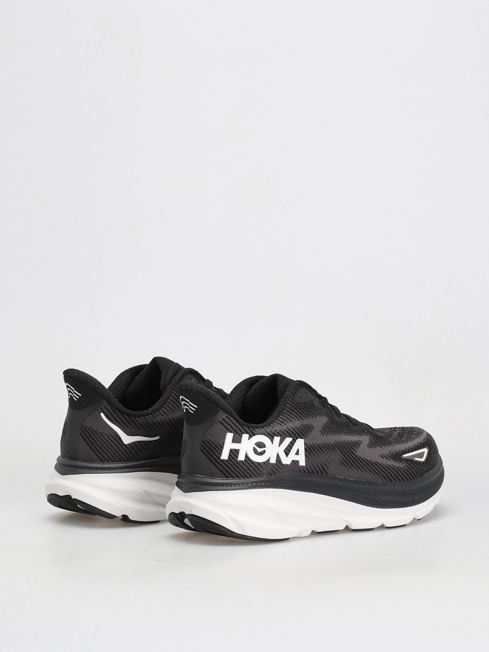 Hoka Clifton 9 Shoes (black/white)