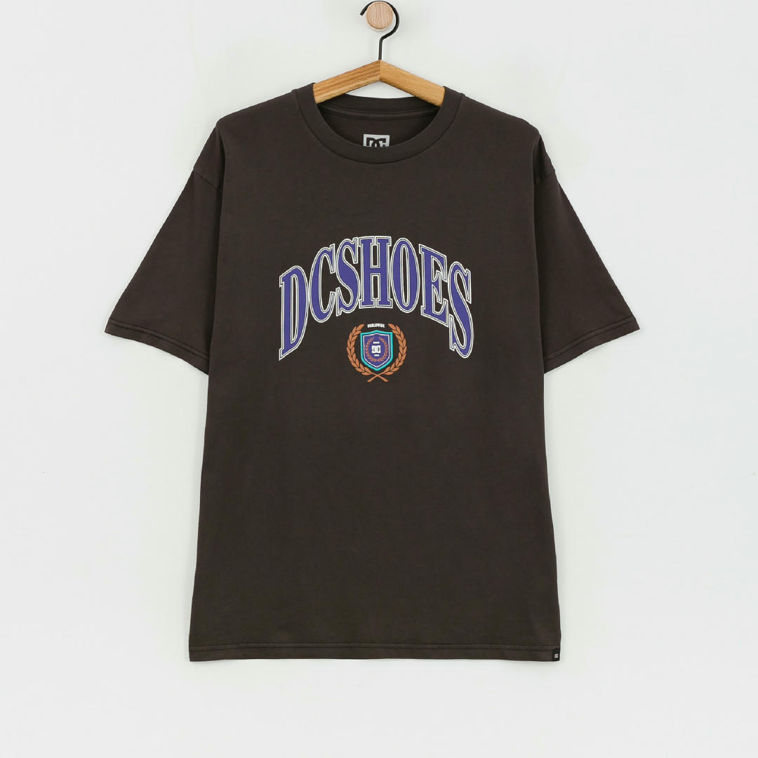 DC Upper Class T-shirt (black enzyme wash)