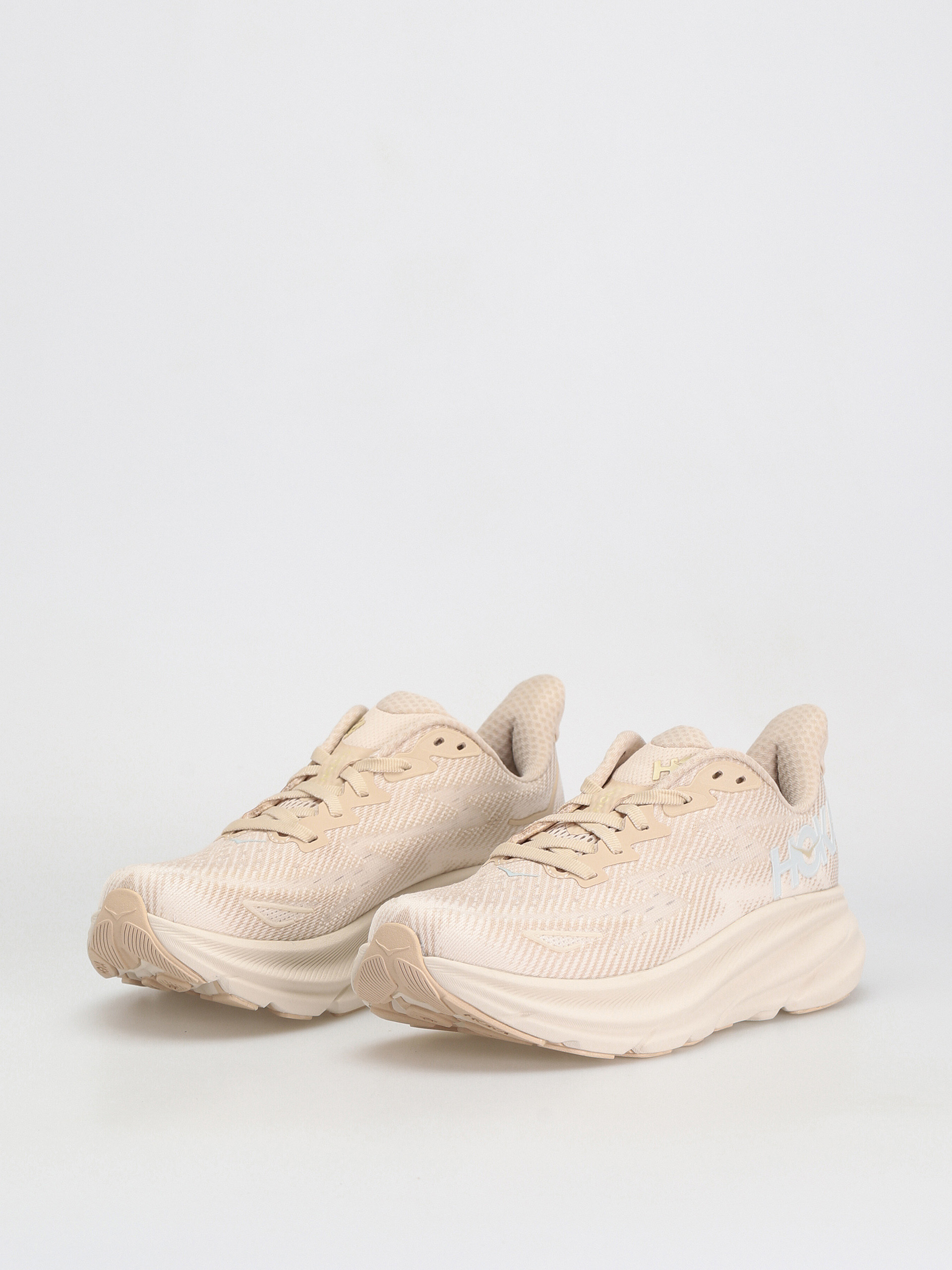 Hoka Clifton 9 Shoes Wmn (shifting sand/eggnog)