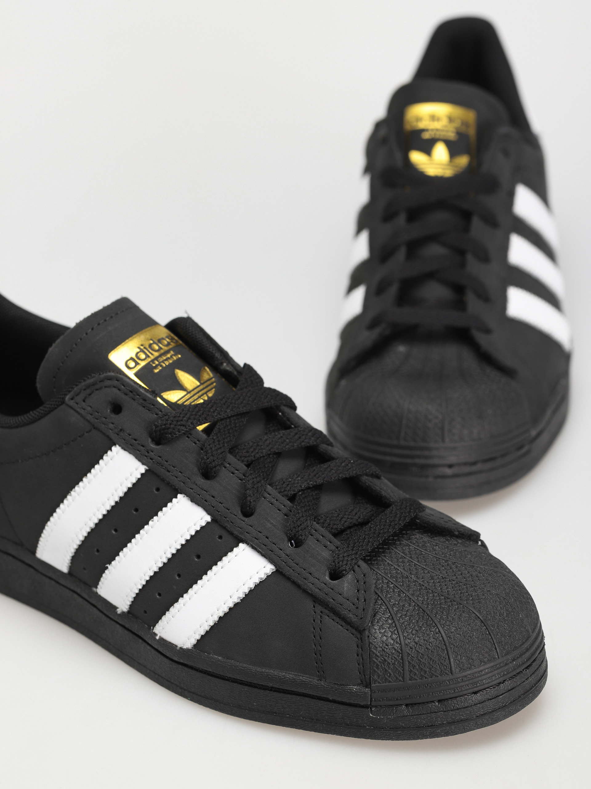 adidas Superstar Adv Shoes (cblack/ftwwht/goldmt)