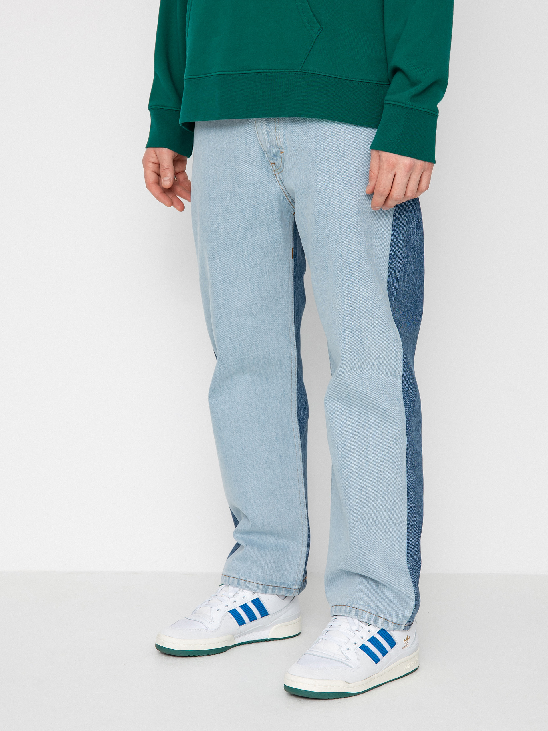 Levi's® Skate Baggy 5 Pocket Hose (in terror)