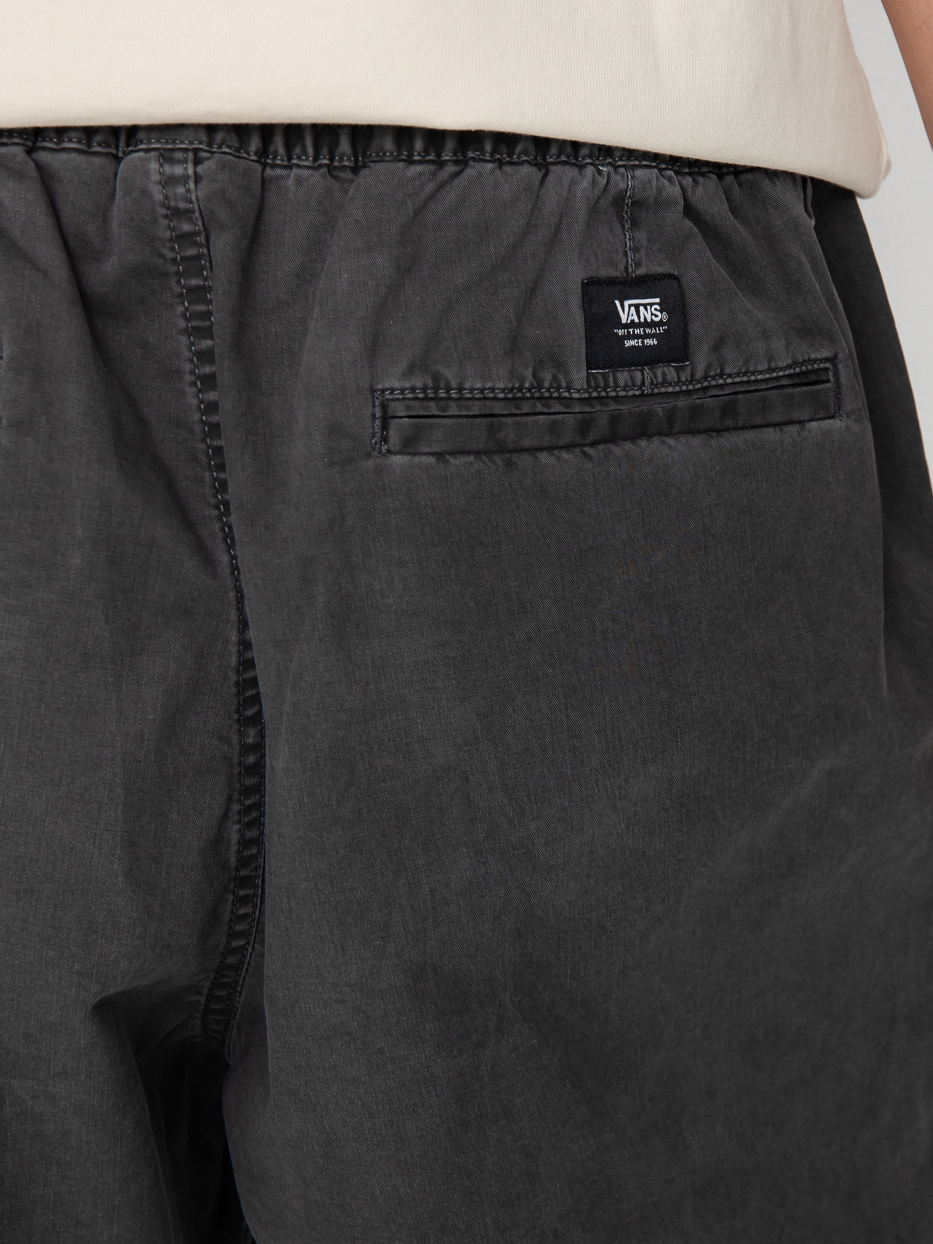 Vans Range Salt Wash Relaxed Elastic Shorts (asphalt)