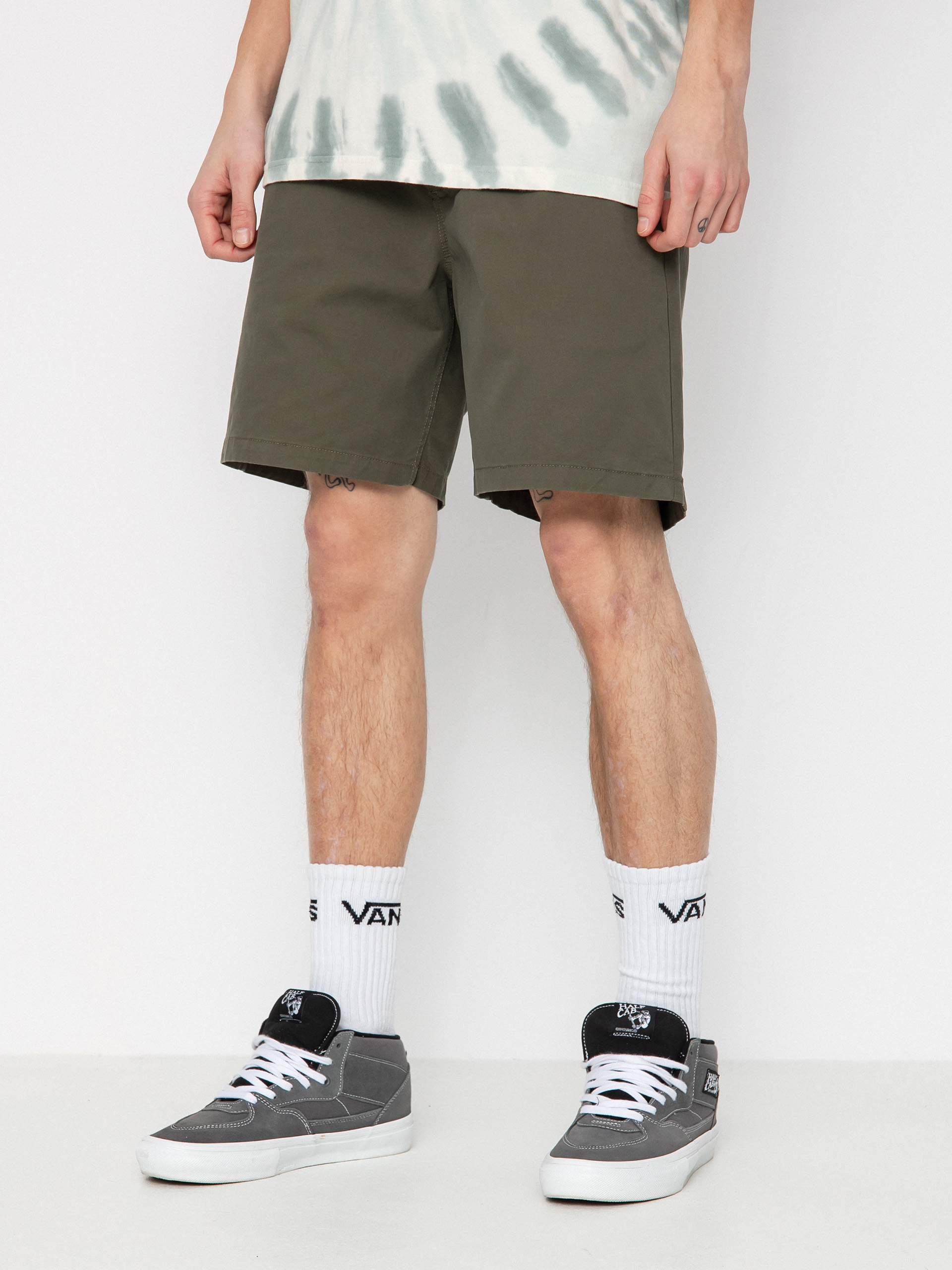 Vans Range Relaxed Elastic Shorts (grape leaf)