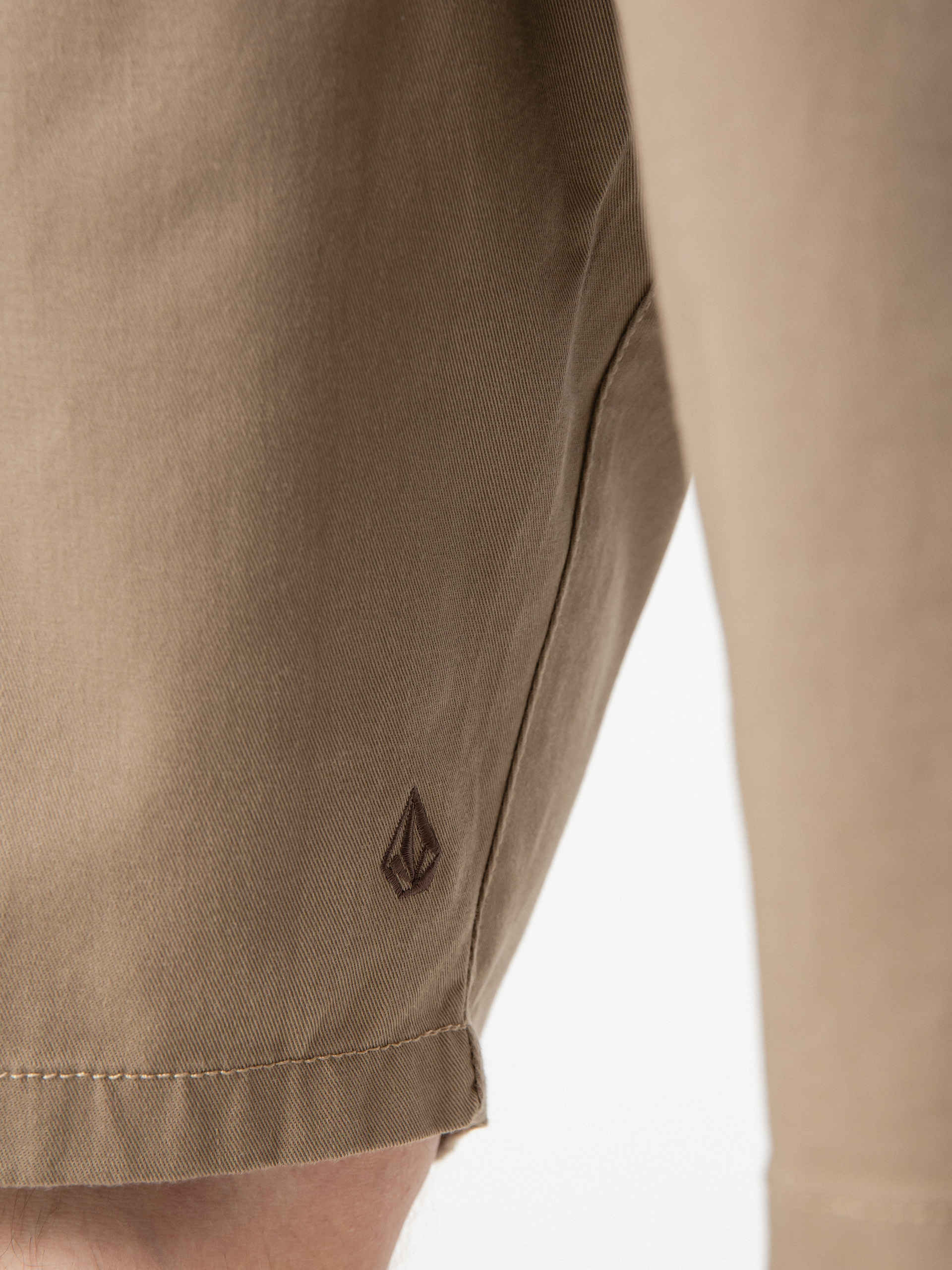 Volcom Frckn Mdn Strch 21 Shorts (khaki)