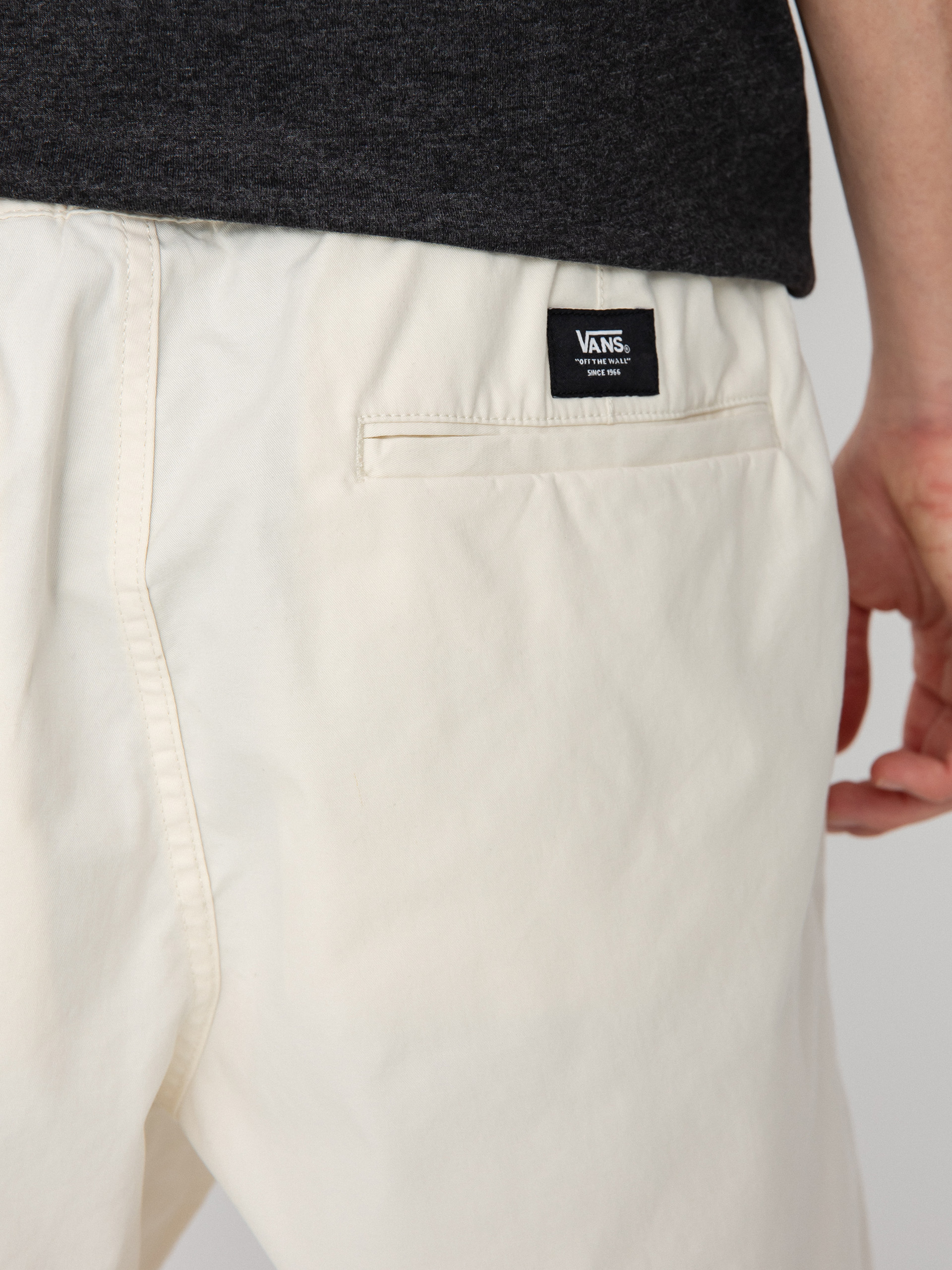 Vans Range Relaxed Elastic Shorts (antique white)