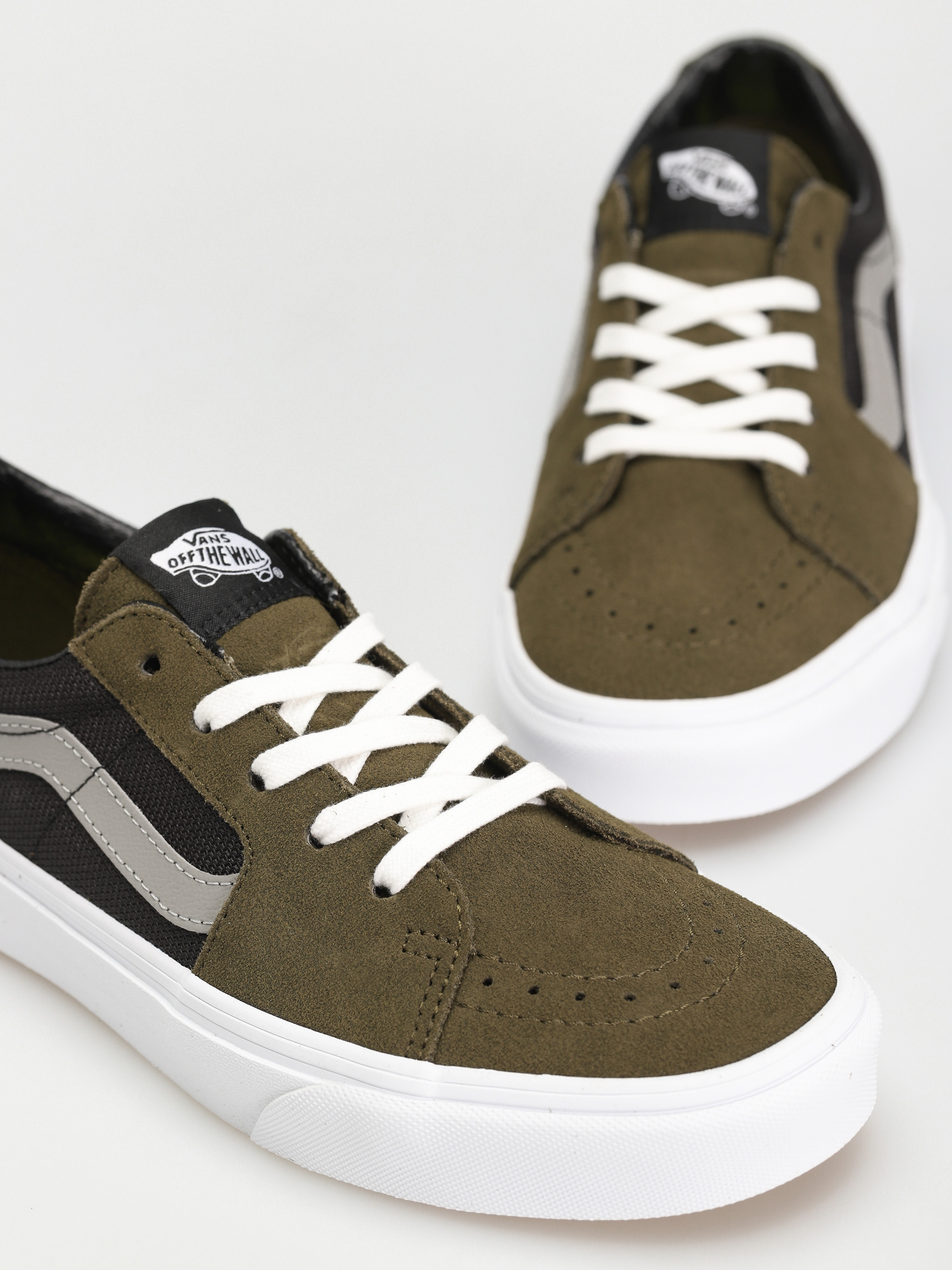 Vans Sk8 Low Shoes (2 tone olive/black)