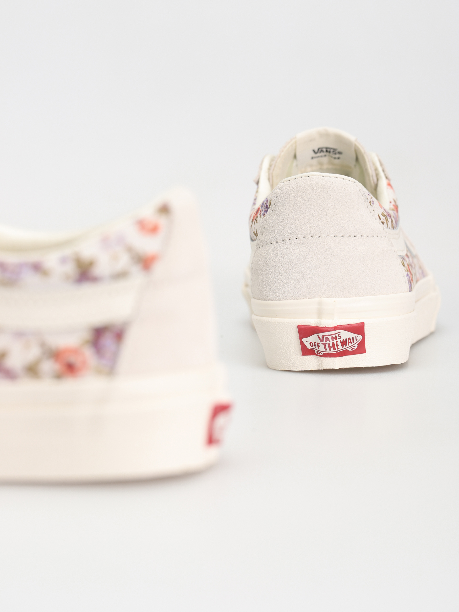 Vans floral outlet marshmallow