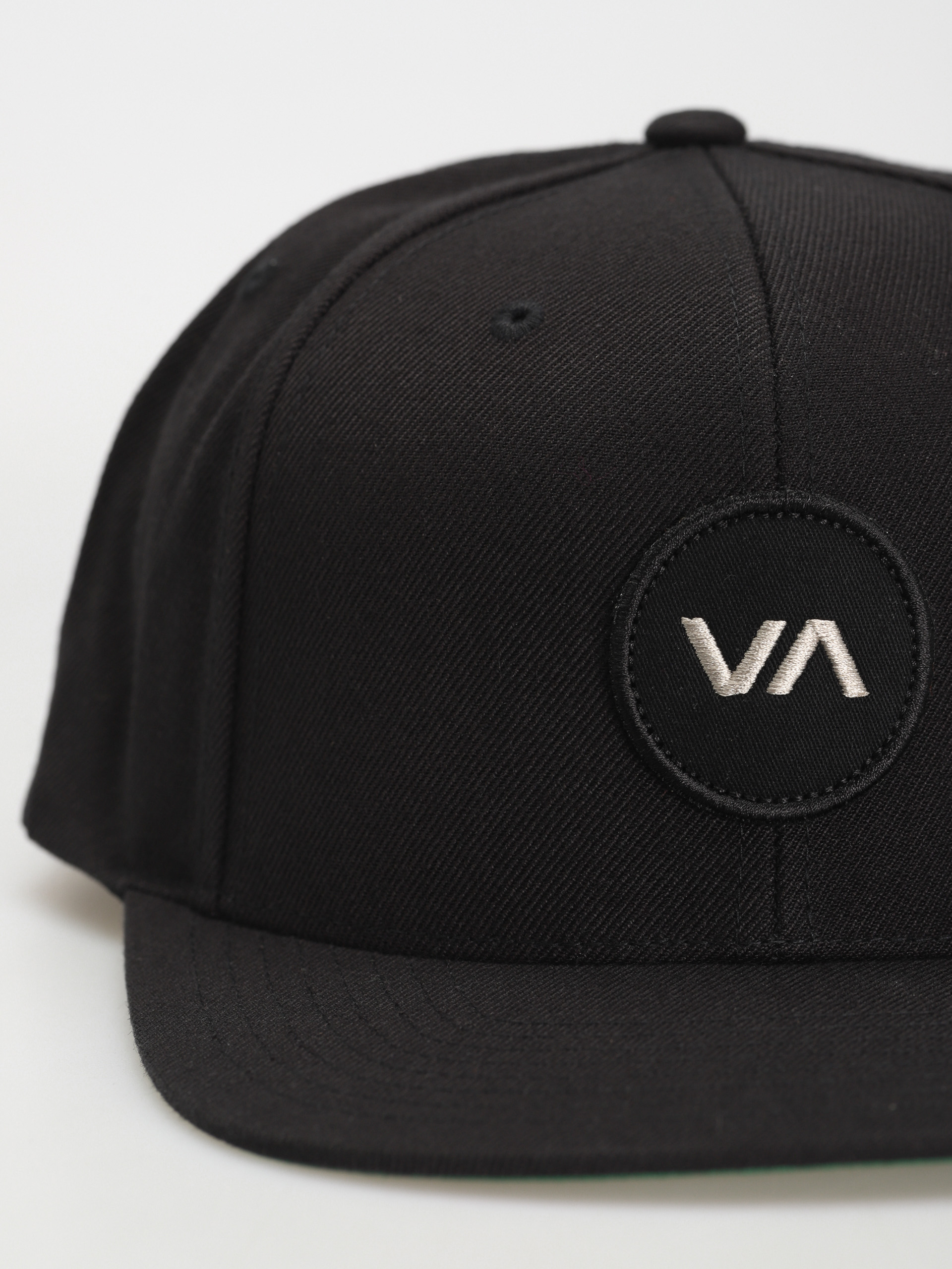 RVCA Va Patch Snapback Cap (black)