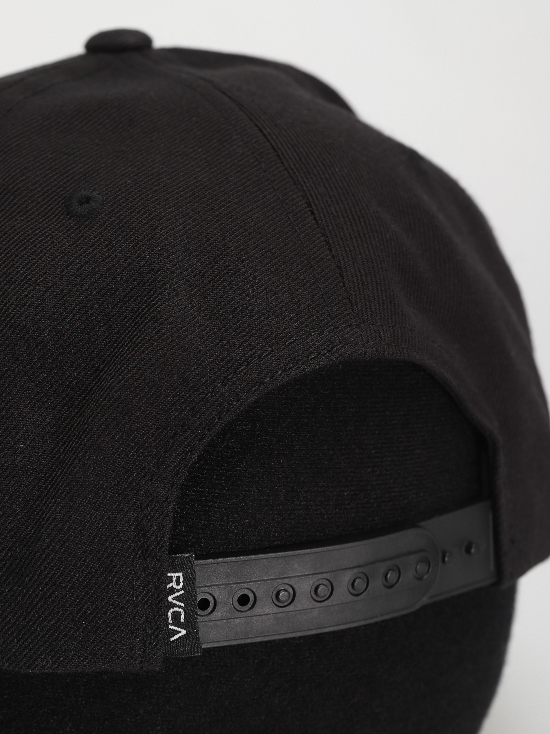 RVCA Va Patch Snapback Cap (black)