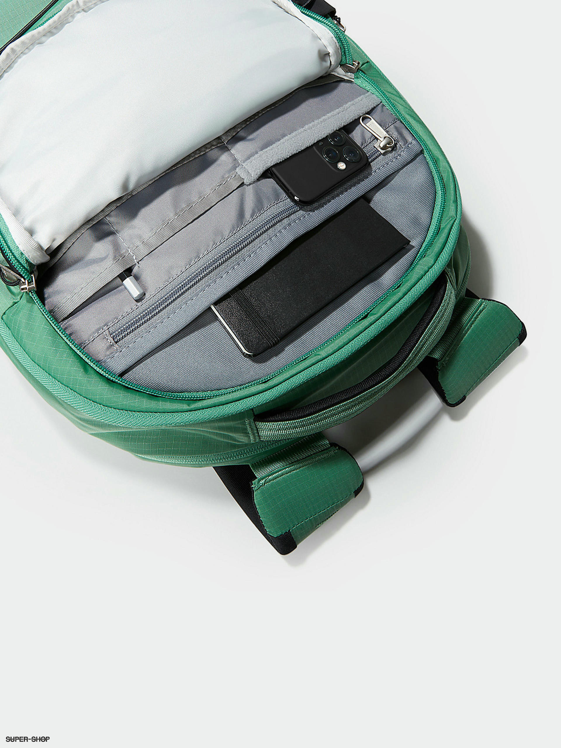 The North Face Borealis Backpack (deep grass green/tnf black)