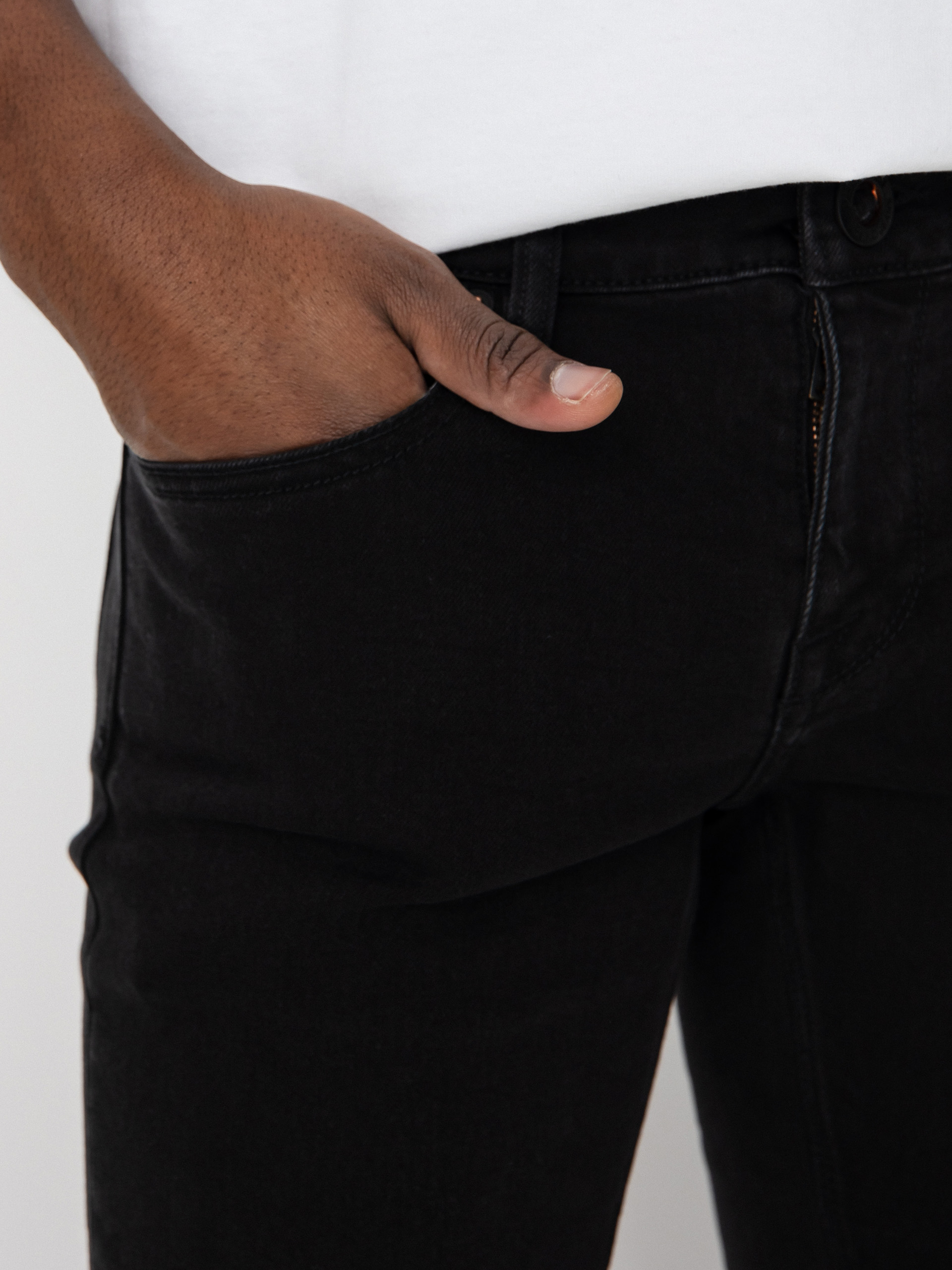 Volcom 2X4 Denim Hose (black out)