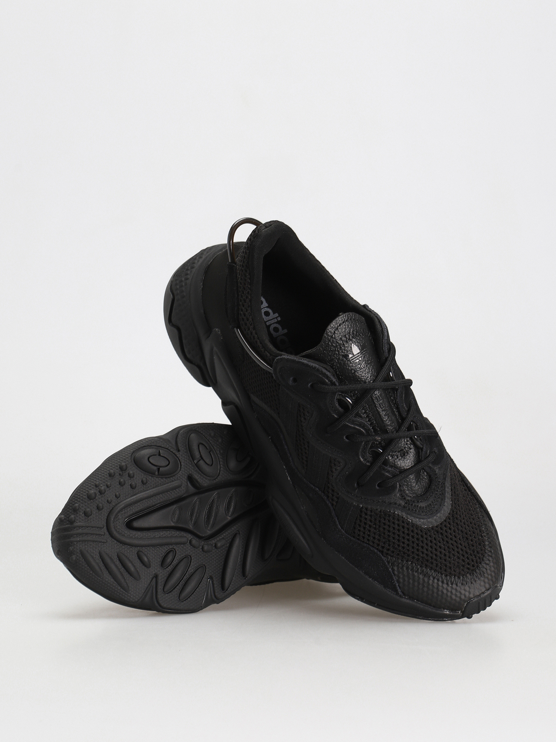 adidas Originals Ozweego Shoes black (cblack/cblack/grefiv)